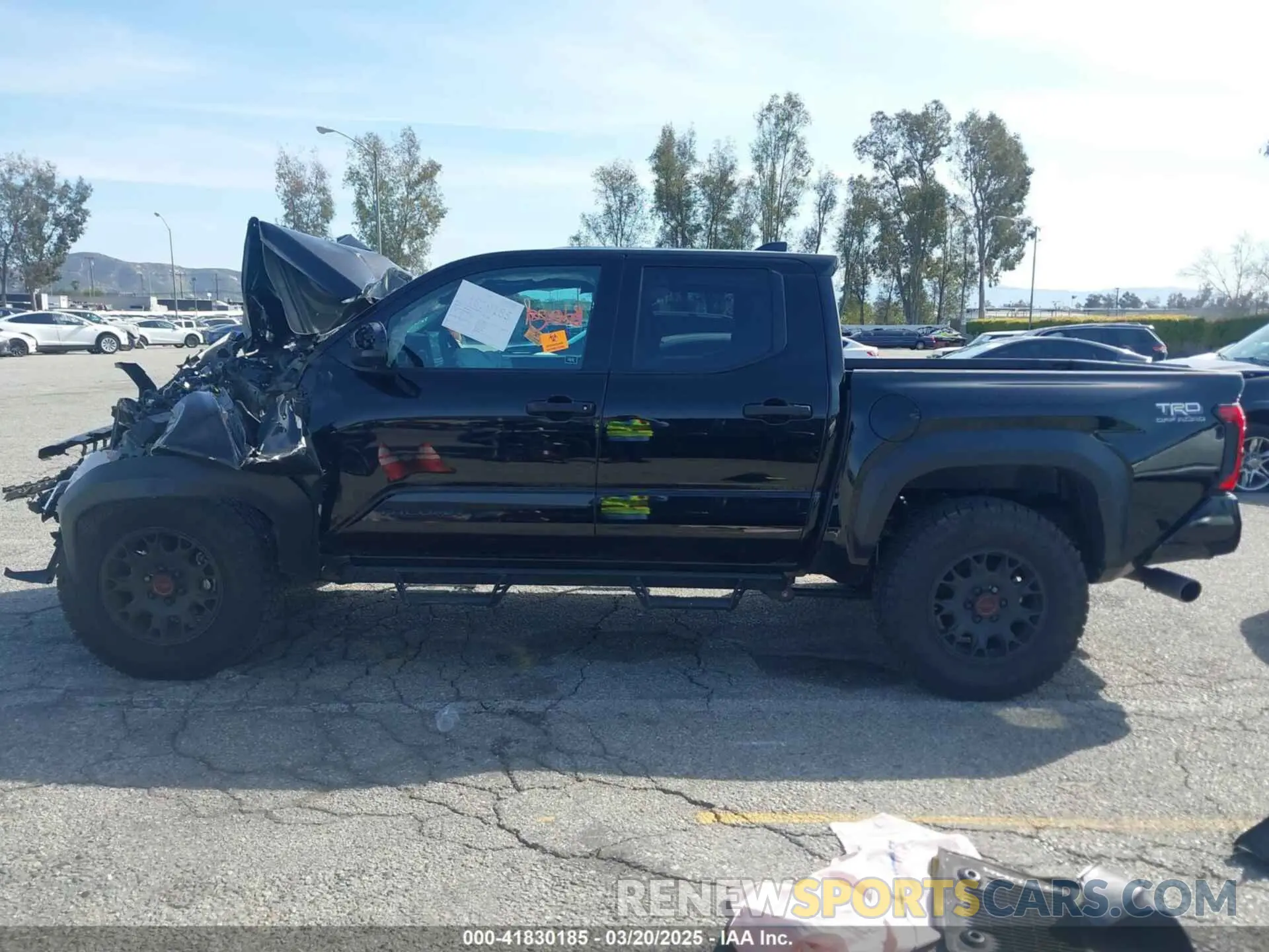 14 Photograph of a damaged car 3TMLB5JN2SM090007 TOYOTA TACOMA 2025