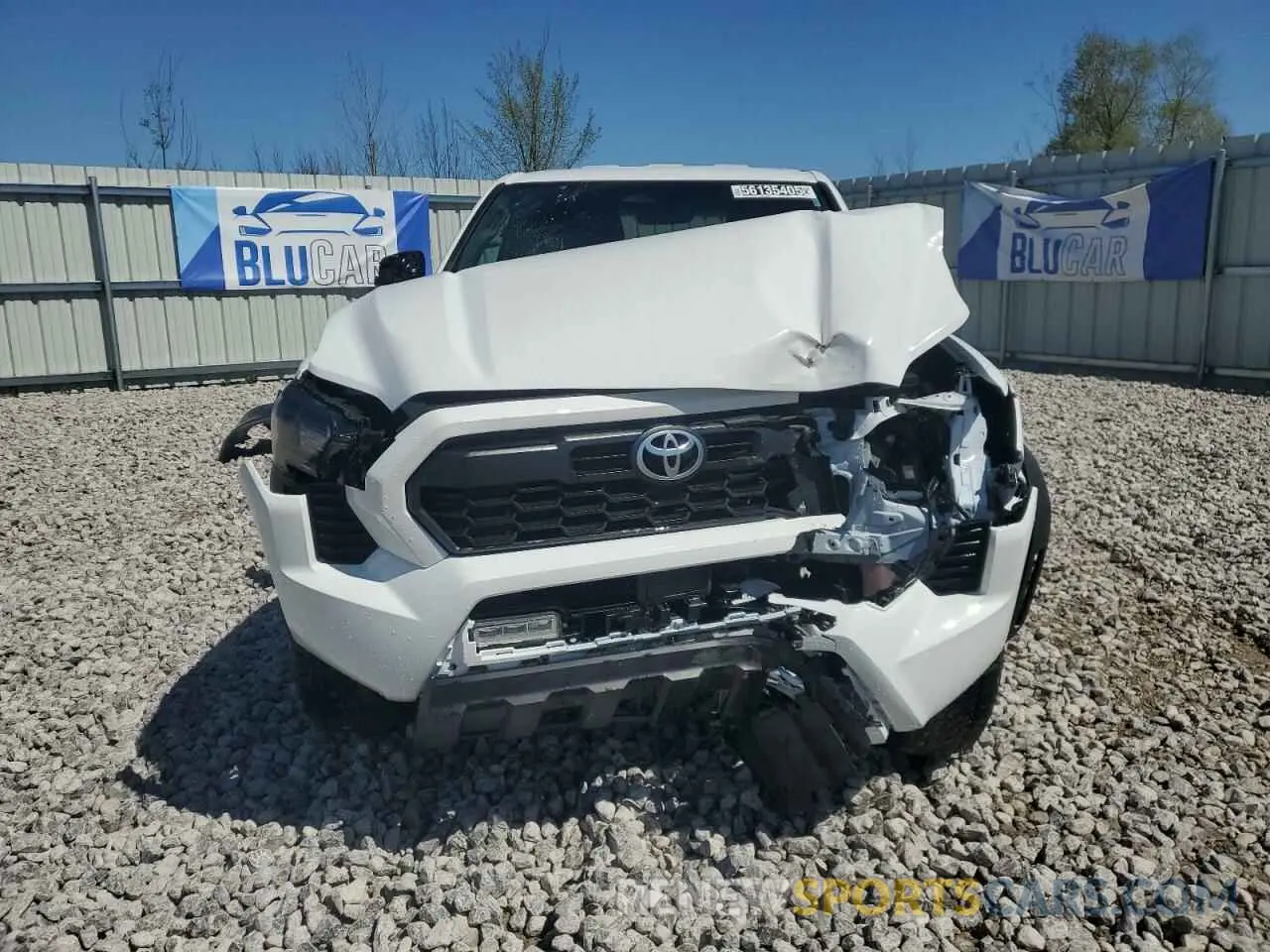 5 Photograph of a damaged car 3TMLB5JN2SM094851 TOYOTA TACOMA 2025