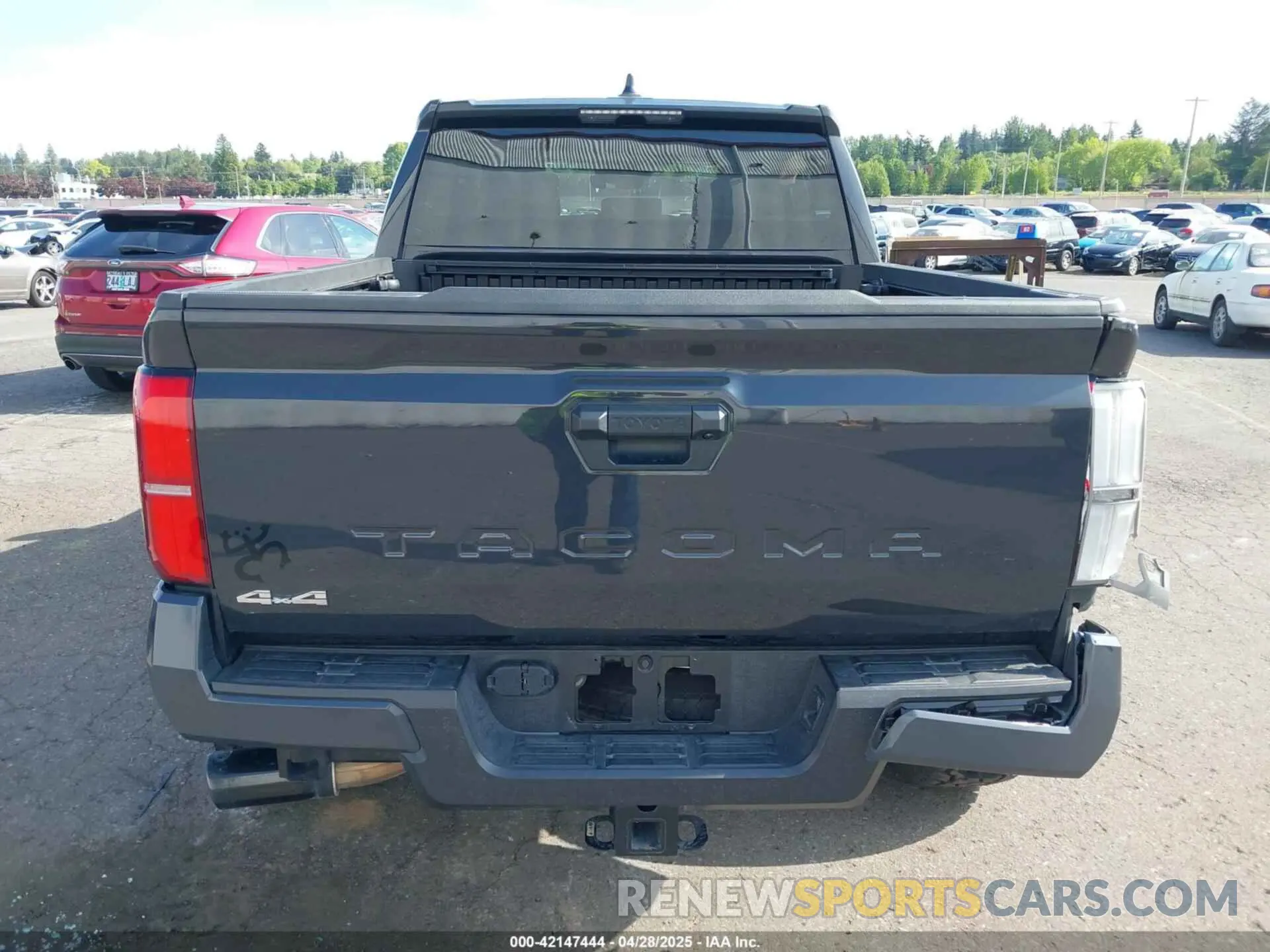 16 Photograph of a damaged car 3TMLB5JN4SM088761 TOYOTA TACOMA 2025