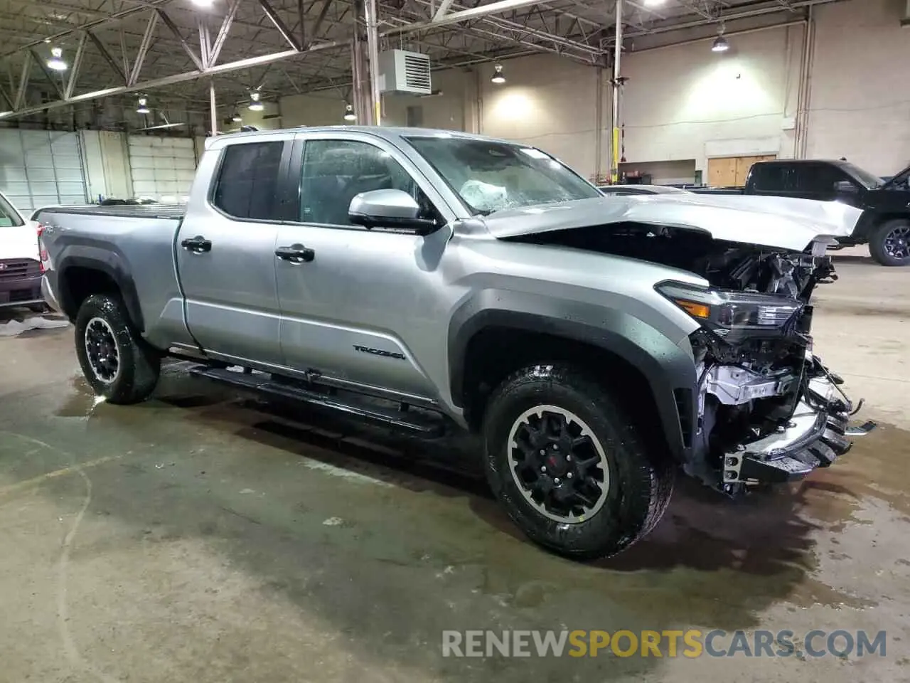 4 Photograph of a damaged car 3TMLB5JN7SM096837 TOYOTA TACOMA 2025