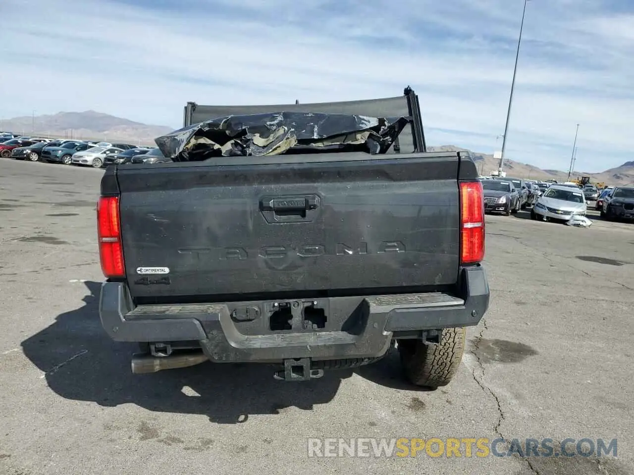 6 Photograph of a damaged car 3TMLB5JNXSM090000 TOYOTA TACOMA 2025