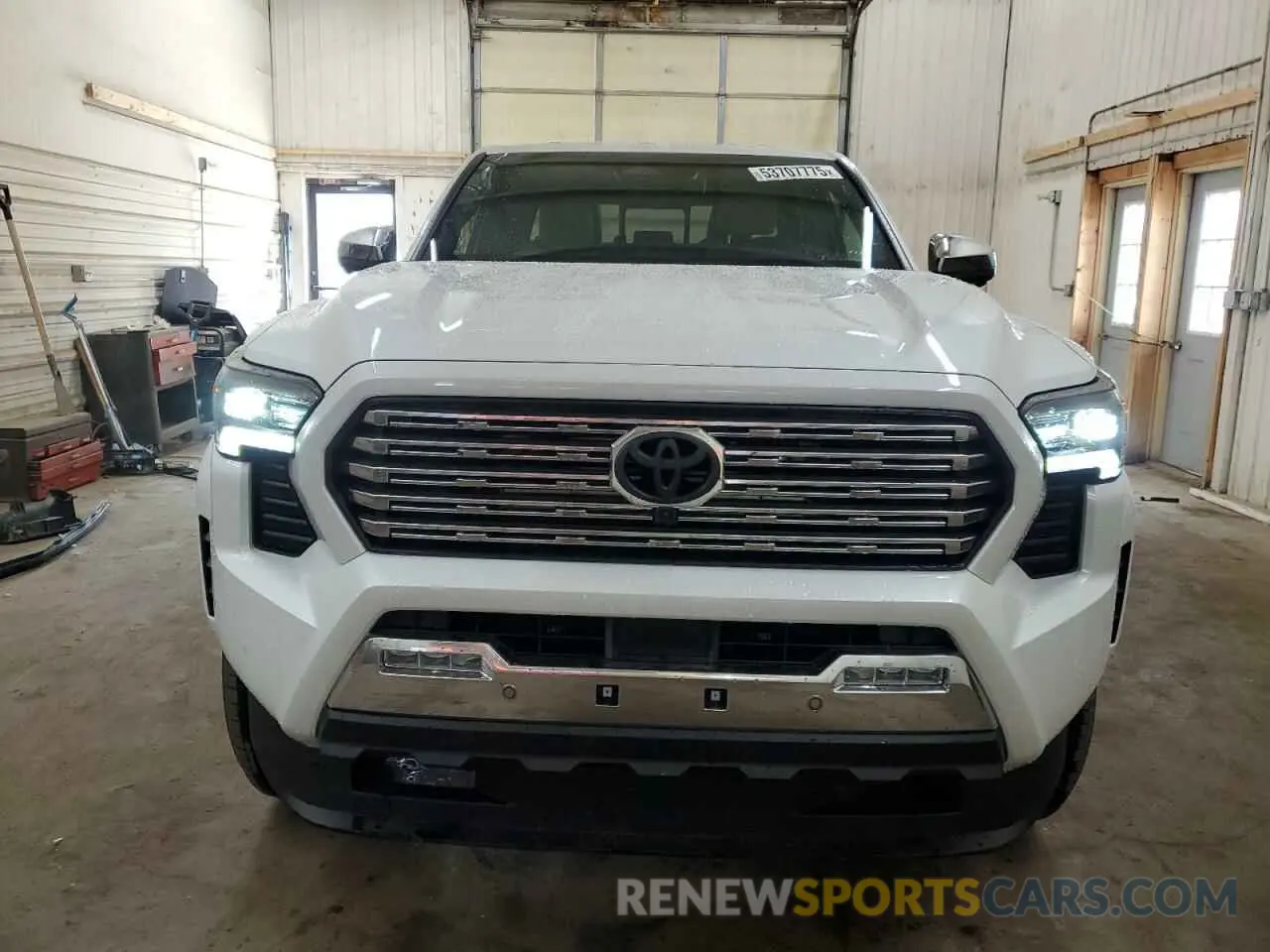 5 Photograph of a damaged car 3TYLB5JN3ST064794 TOYOTA TACOMA 2025