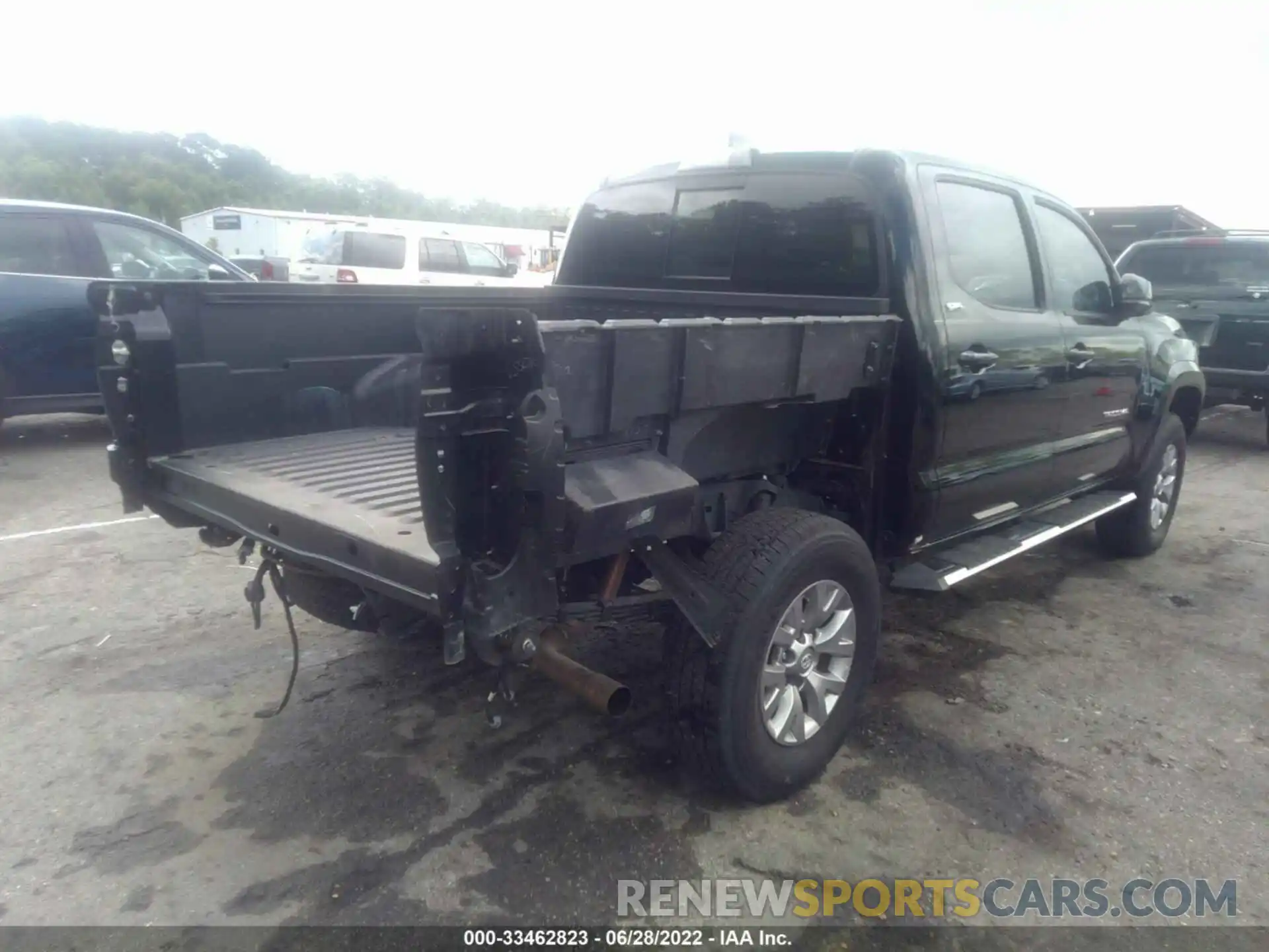 6 Photograph of a damaged car 3TMAZ5CN1KM078723 TOYOTA TACOMA 2WD 2019