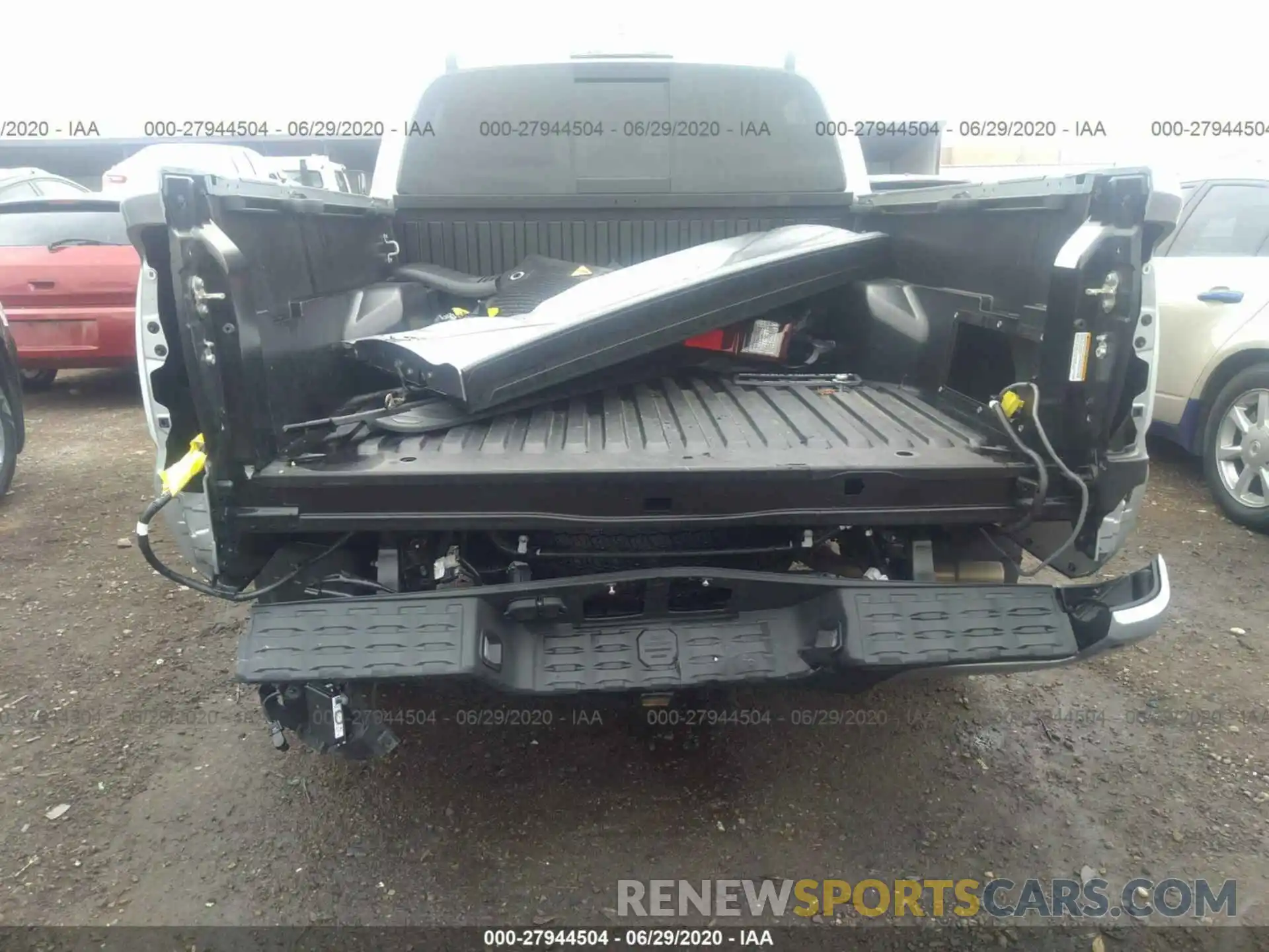 6 Photograph of a damaged car 3TMAZ5CN4KM088601 TOYOTA TACOMA 2WD 2019