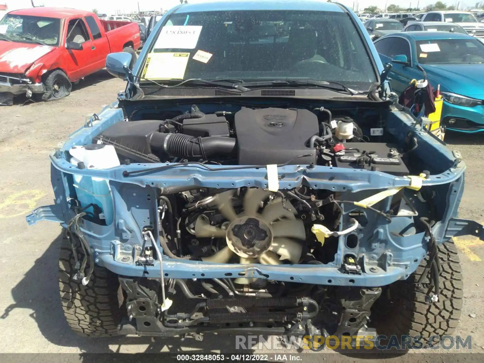 6 Photograph of a damaged car 3TMAZ5CN4KM098741 TOYOTA TACOMA 2WD 2019