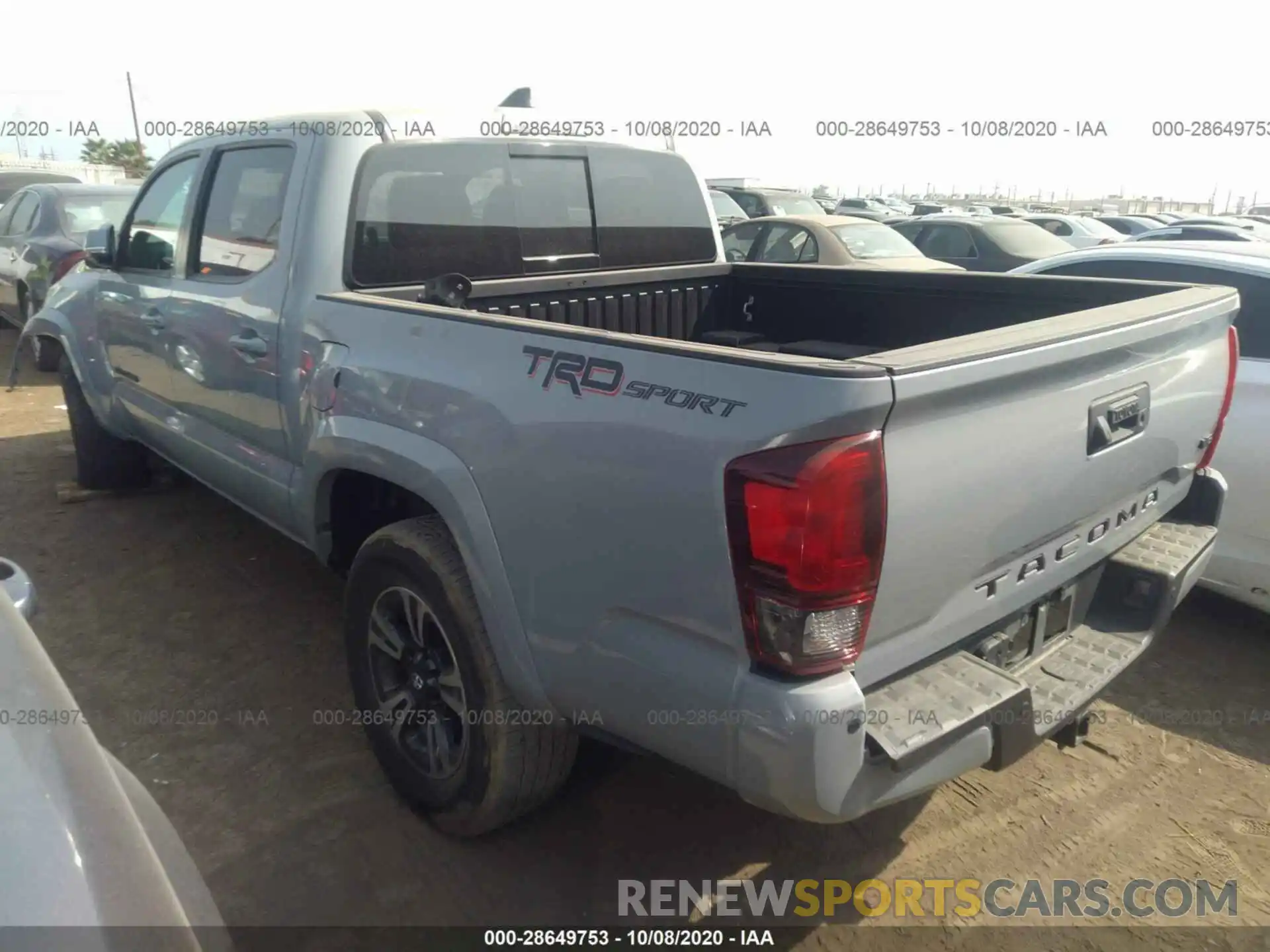 3 Photograph of a damaged car 3TMAZ5CN5KM088316 TOYOTA TACOMA 2WD 2019