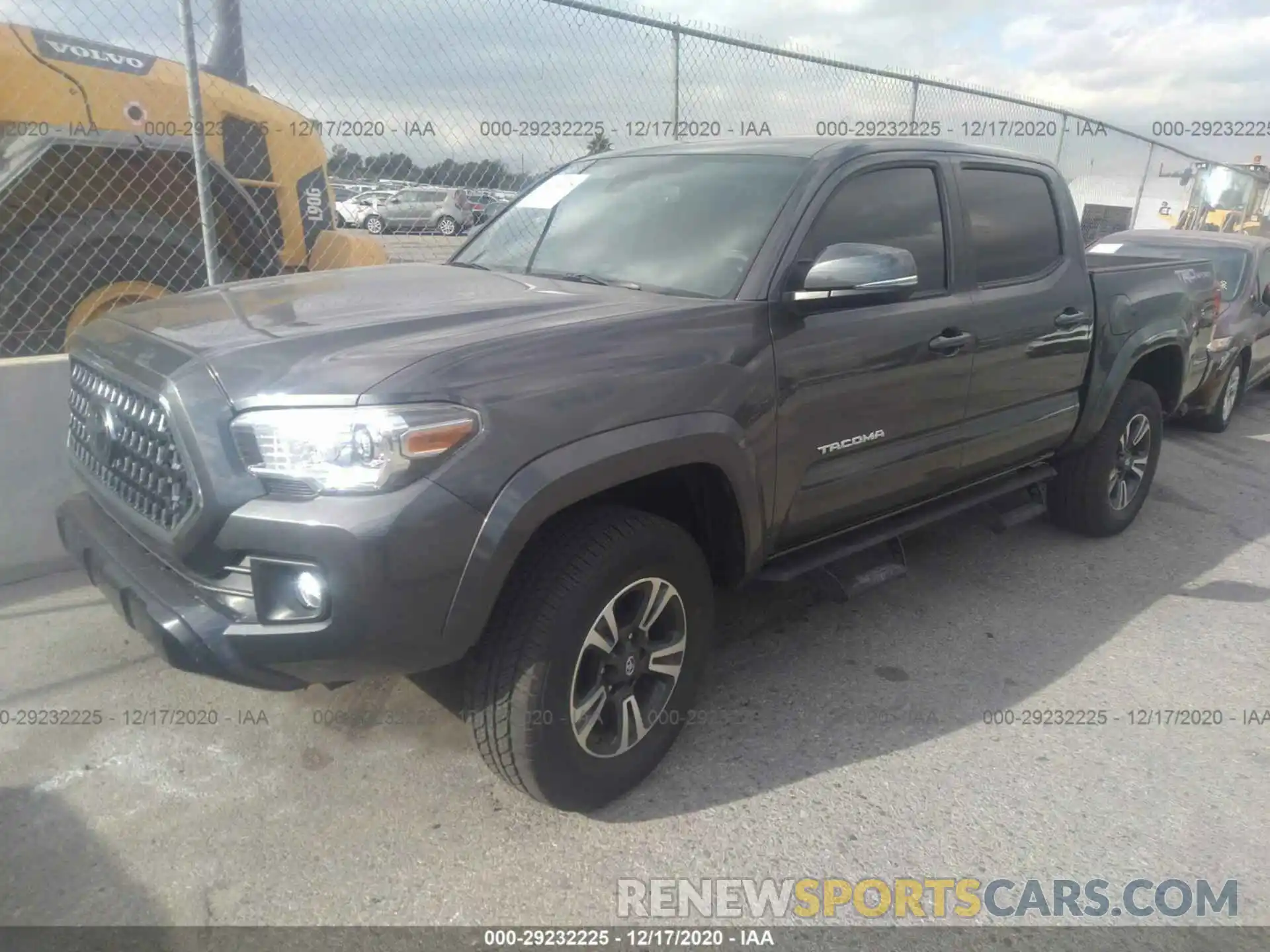 2 Photograph of a damaged car 3TMAZ5CN6KM109299 TOYOTA TACOMA 2WD 2019