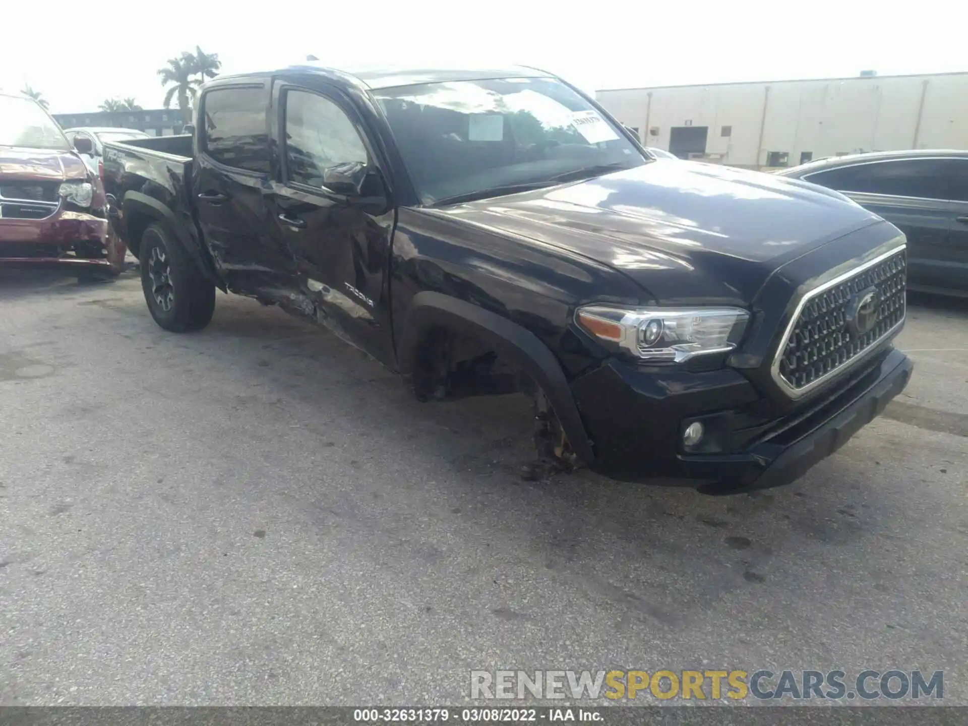 1 Photograph of a damaged car 3TMAZ5CN7KM108260 TOYOTA TACOMA 2WD 2019