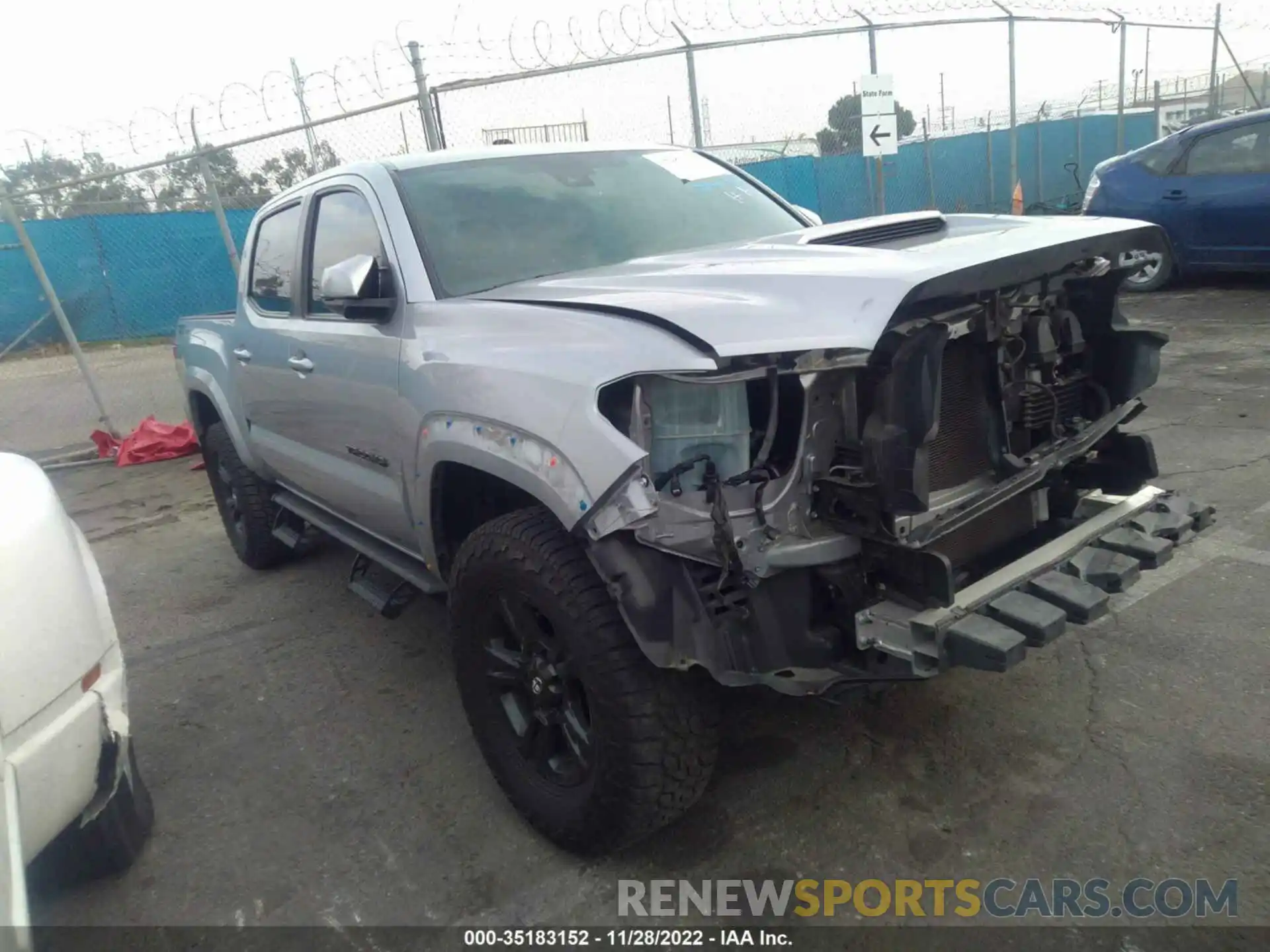 1 Photograph of a damaged car 3TMAZ5CN9KM084494 TOYOTA TACOMA 2WD 2019