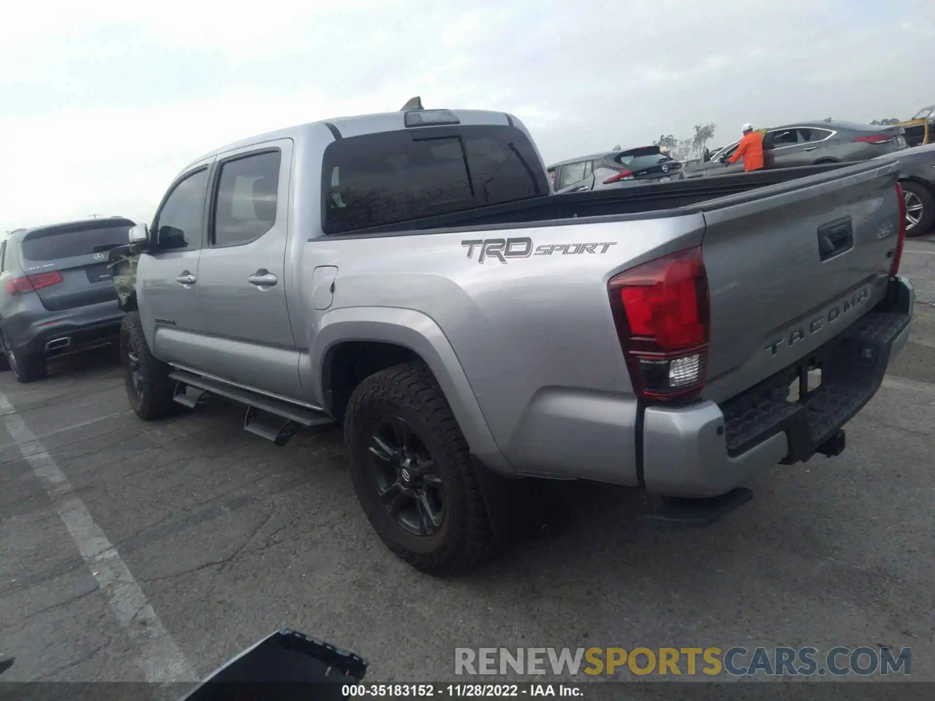 3 Photograph of a damaged car 3TMAZ5CN9KM084494 TOYOTA TACOMA 2WD 2019