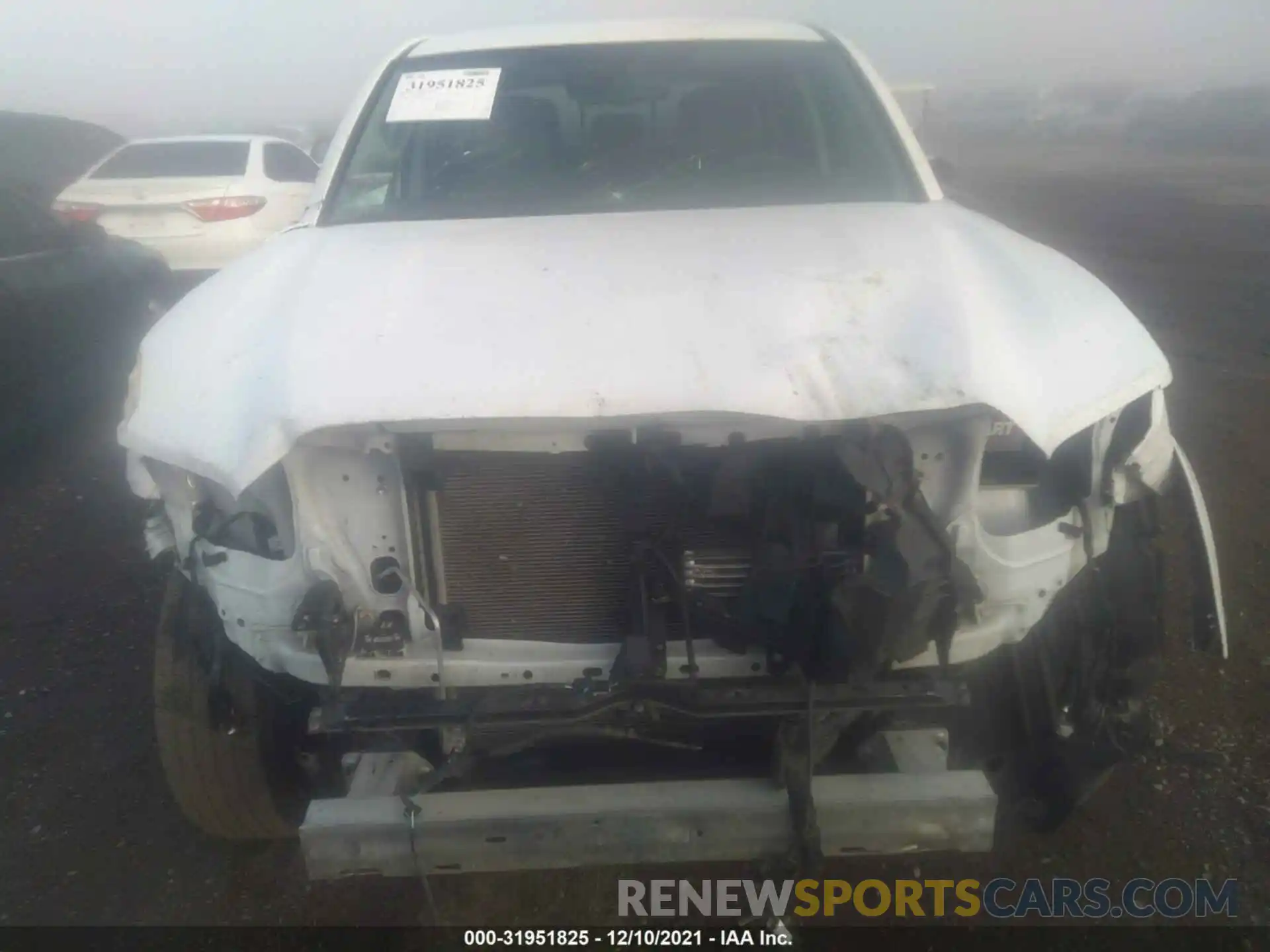 6 Photograph of a damaged car 3TMAZ5CN9KM109748 TOYOTA TACOMA 2WD 2019