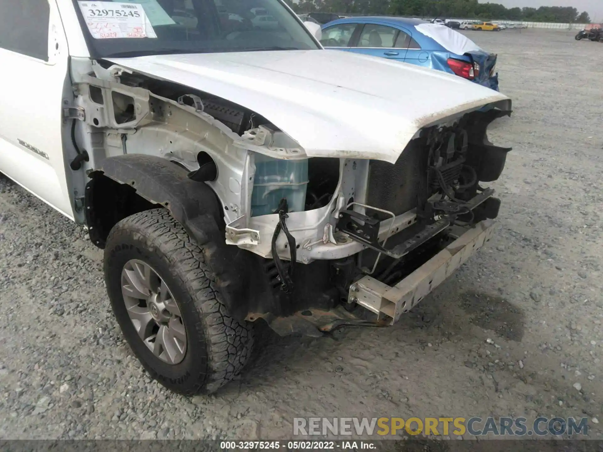 6 Photograph of a damaged car 3TMAZ5CNXKM096914 TOYOTA TACOMA 2WD 2019