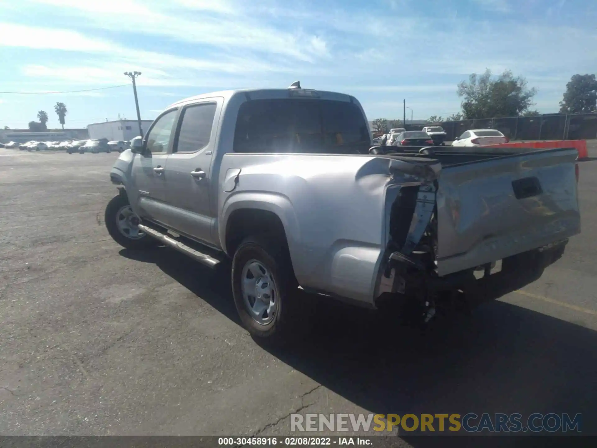 3 Photograph of a damaged car 5TFAX5GN5KX156656 TOYOTA TACOMA 2WD 2019