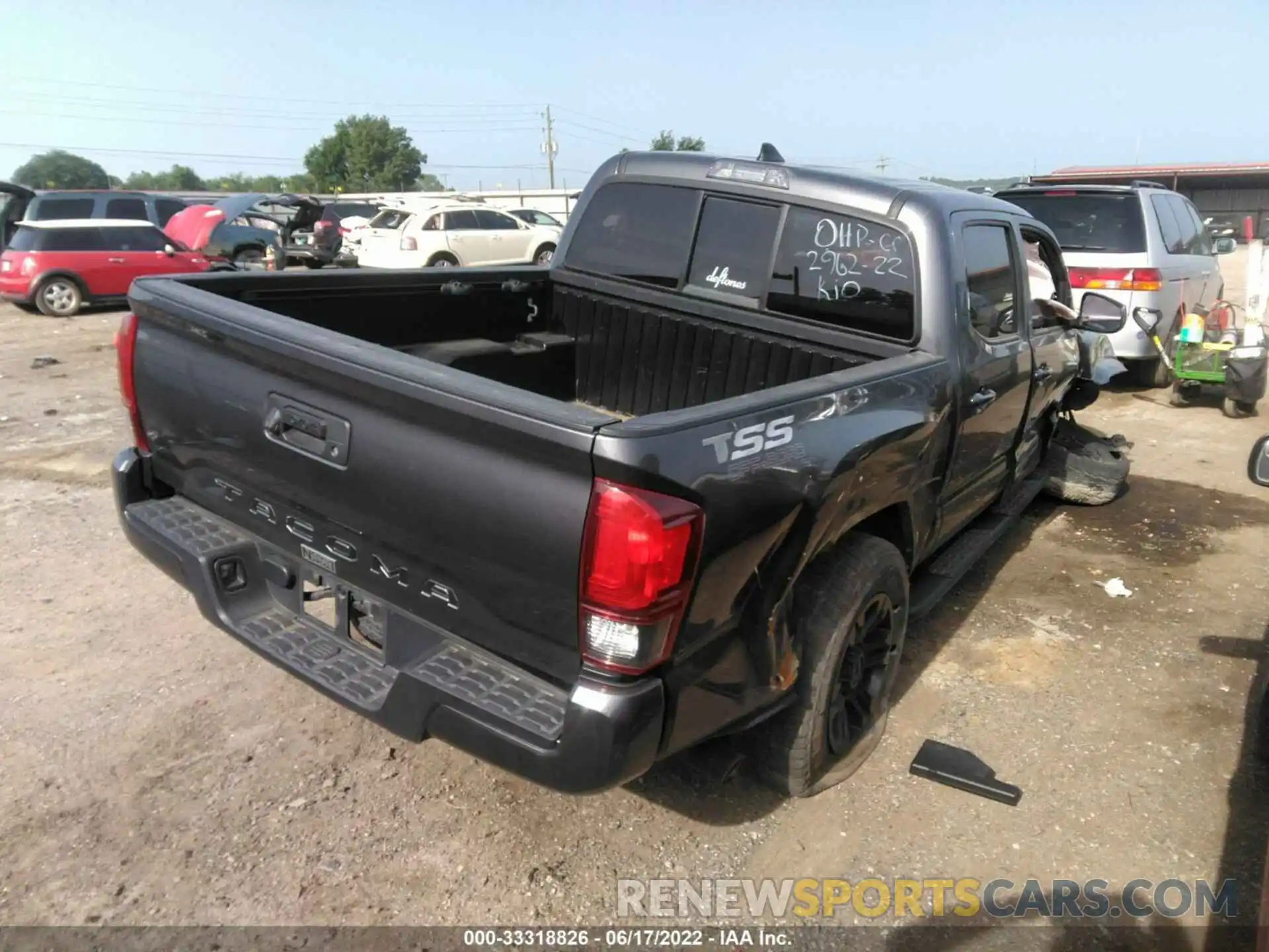 4 Photograph of a damaged car 5TFAX5GN6KX148338 TOYOTA TACOMA 2WD 2019