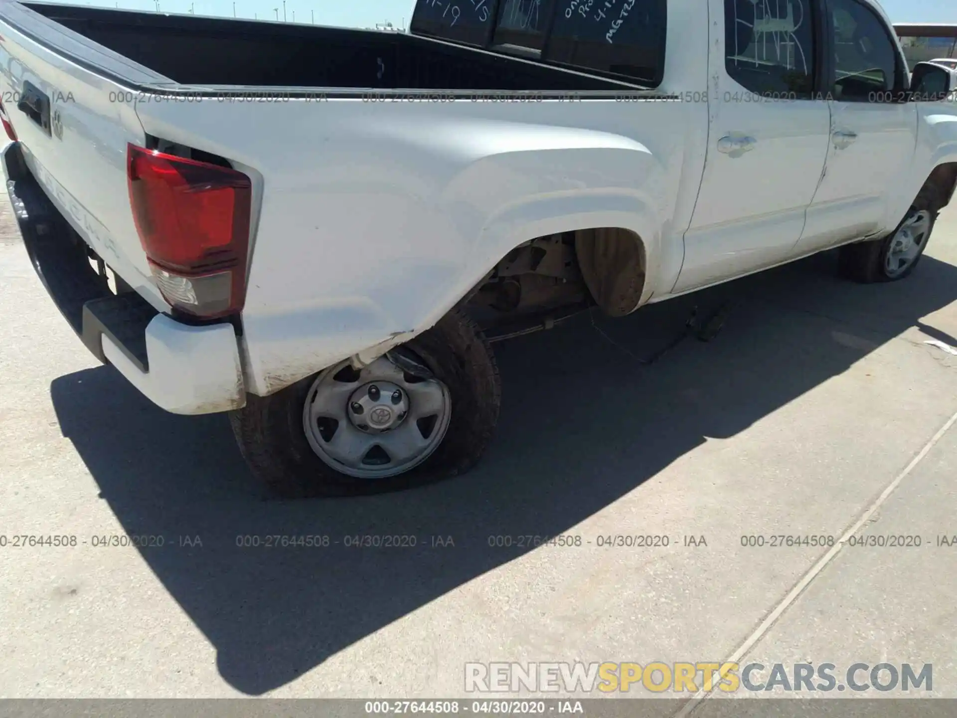 6 Photograph of a damaged car 5TFAX5GN9KX144915 TOYOTA TACOMA 2WD 2019