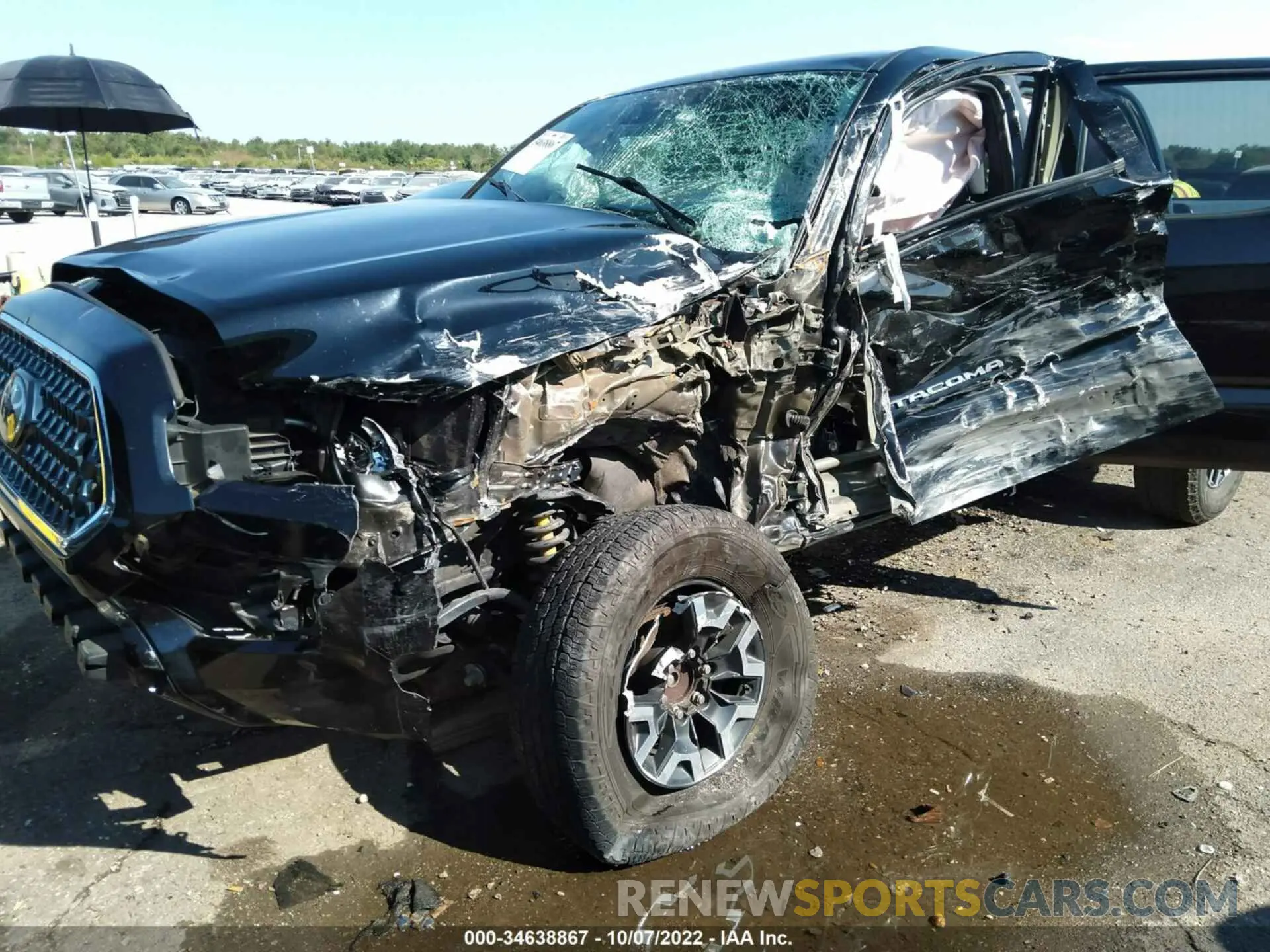 6 Photograph of a damaged car 5TFAZ5CN0KX080988 TOYOTA TACOMA 2WD 2019