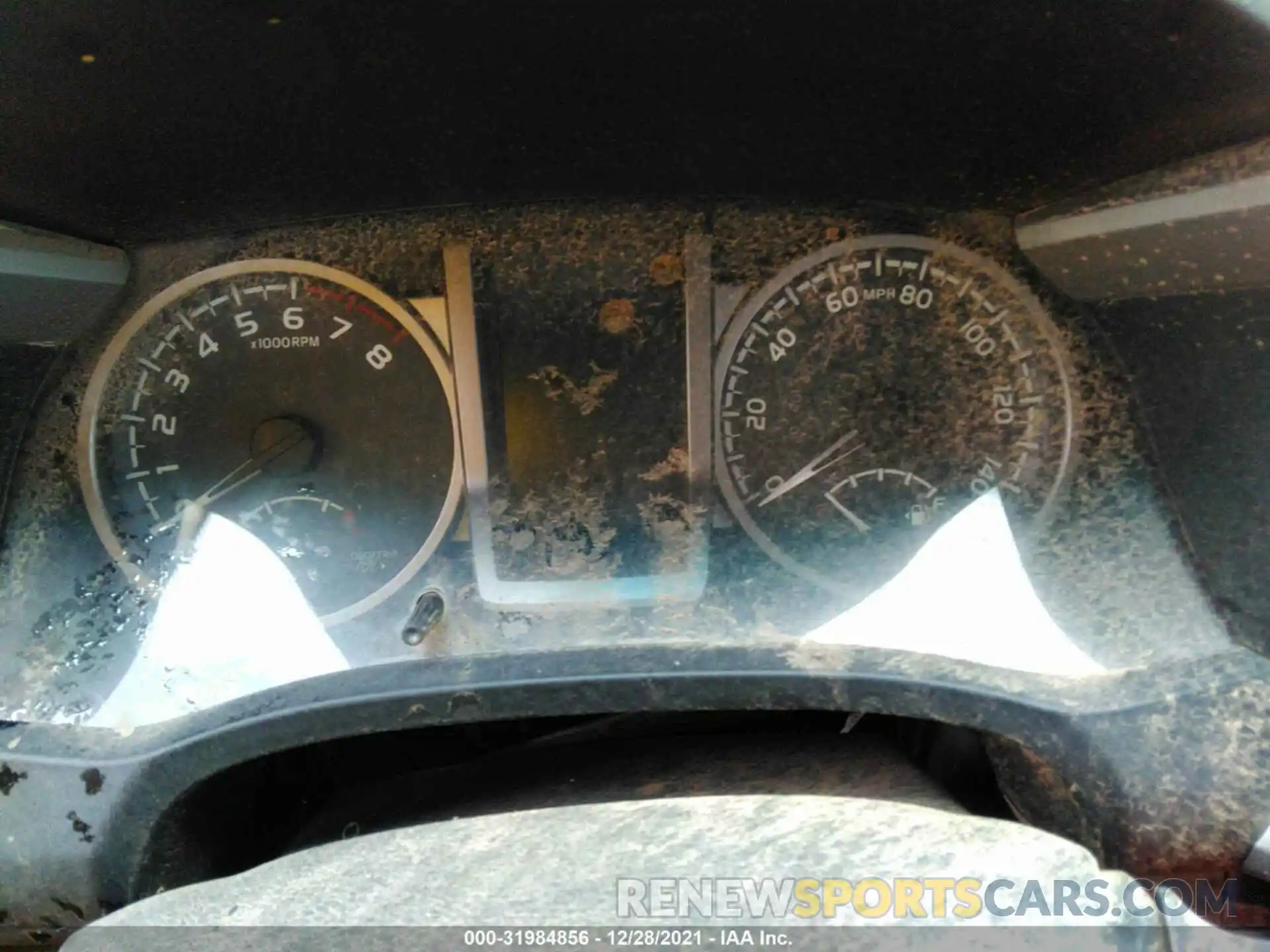 7 Photograph of a damaged car 5TFAZ5CN0KX081560 TOYOTA TACOMA 2WD 2019