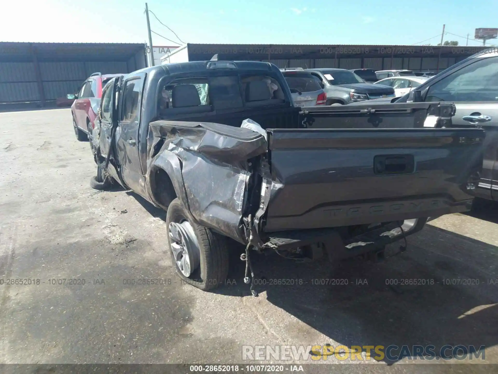 3 Photograph of a damaged car 5TFAZ5CN9KX077796 TOYOTA TACOMA 2WD 2019