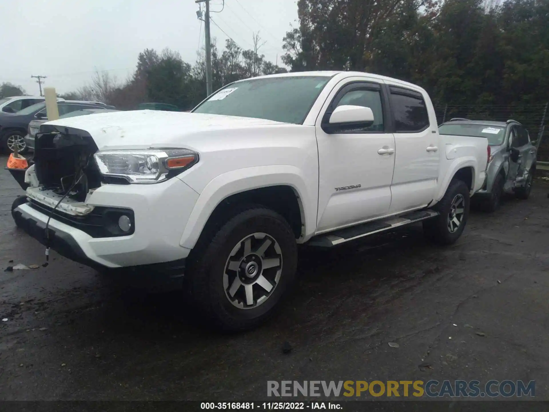 2 Photograph of a damaged car 5TFAZ5CNXKX074714 TOYOTA TACOMA 2WD 2019