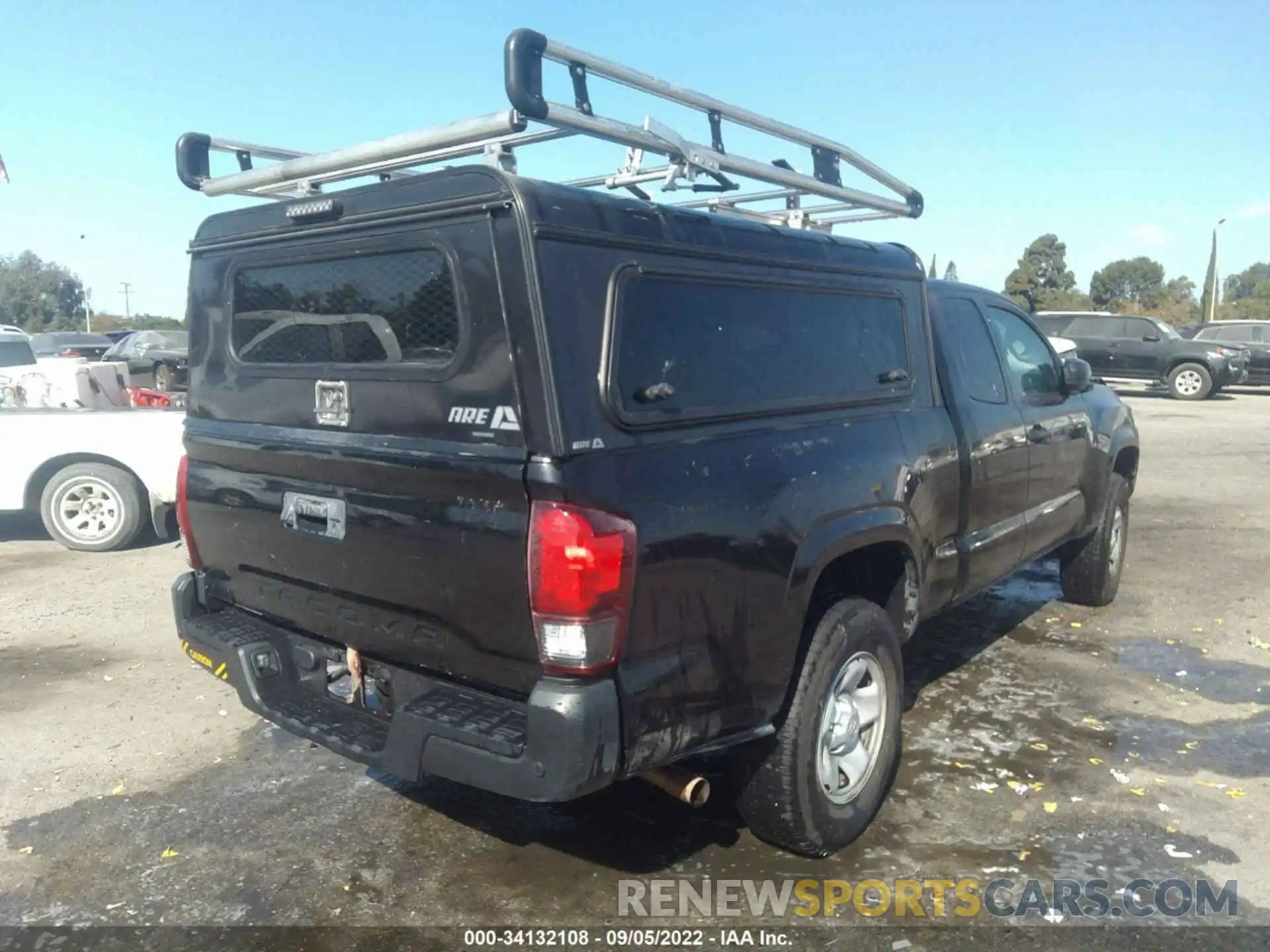 4 Photograph of a damaged car 5TFRX5GN7KX154944 TOYOTA TACOMA 2WD 2019