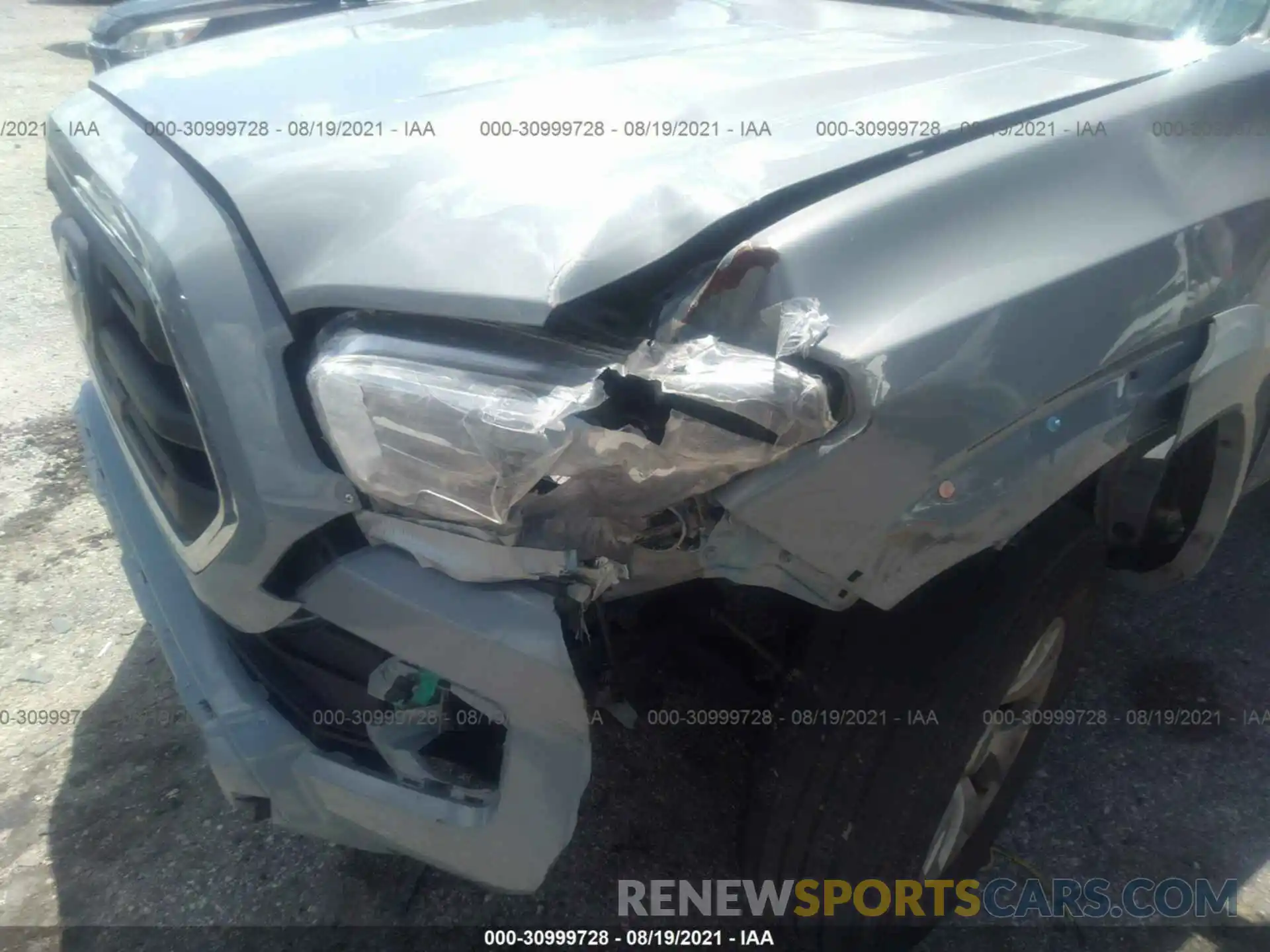 6 Photograph of a damaged car 5TFRZ5CN0KX072666 TOYOTA TACOMA 2WD 2019