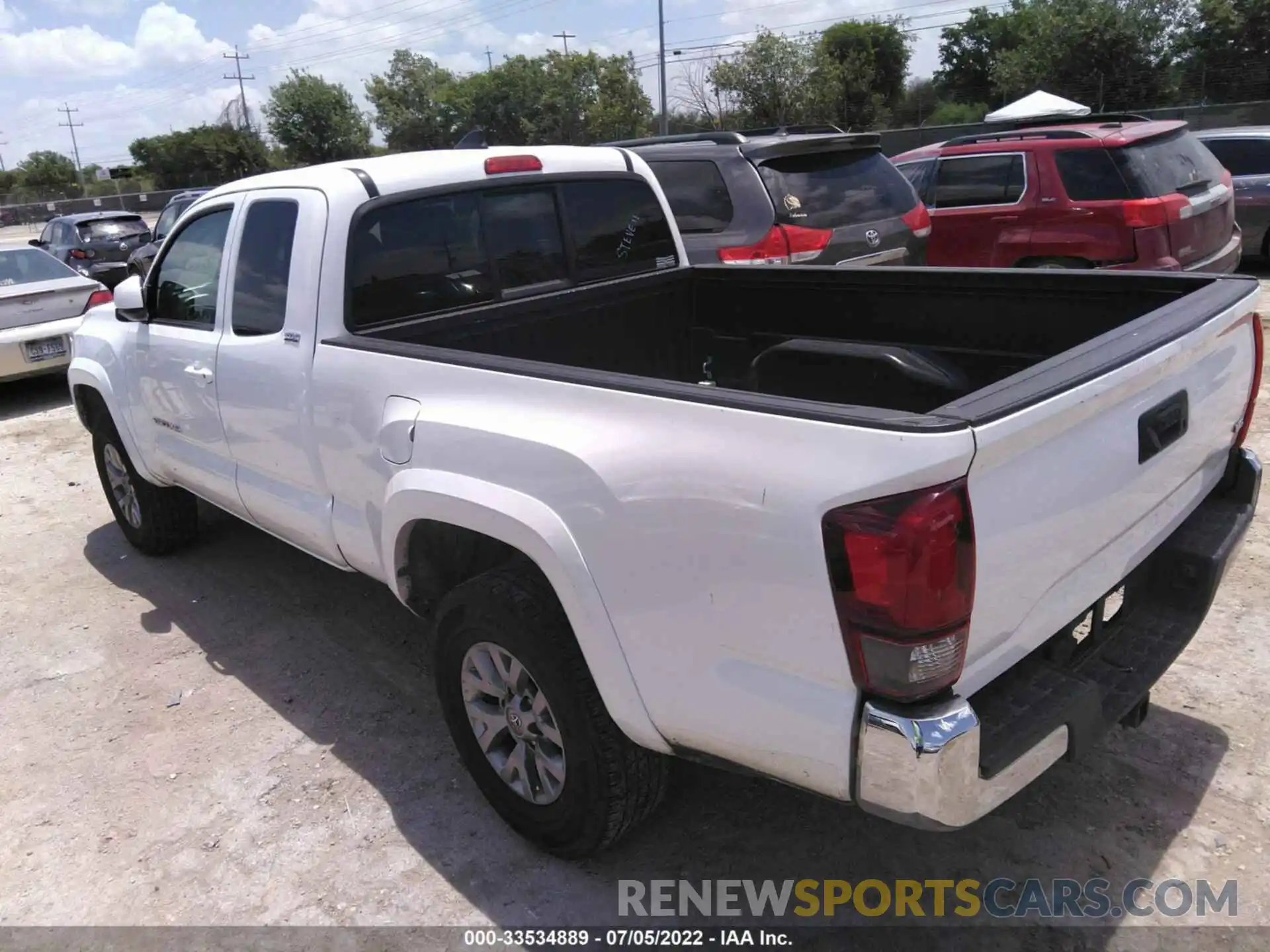 3 Photograph of a damaged car 5TFRZ5CN7KX079419 TOYOTA TACOMA 2WD 2019