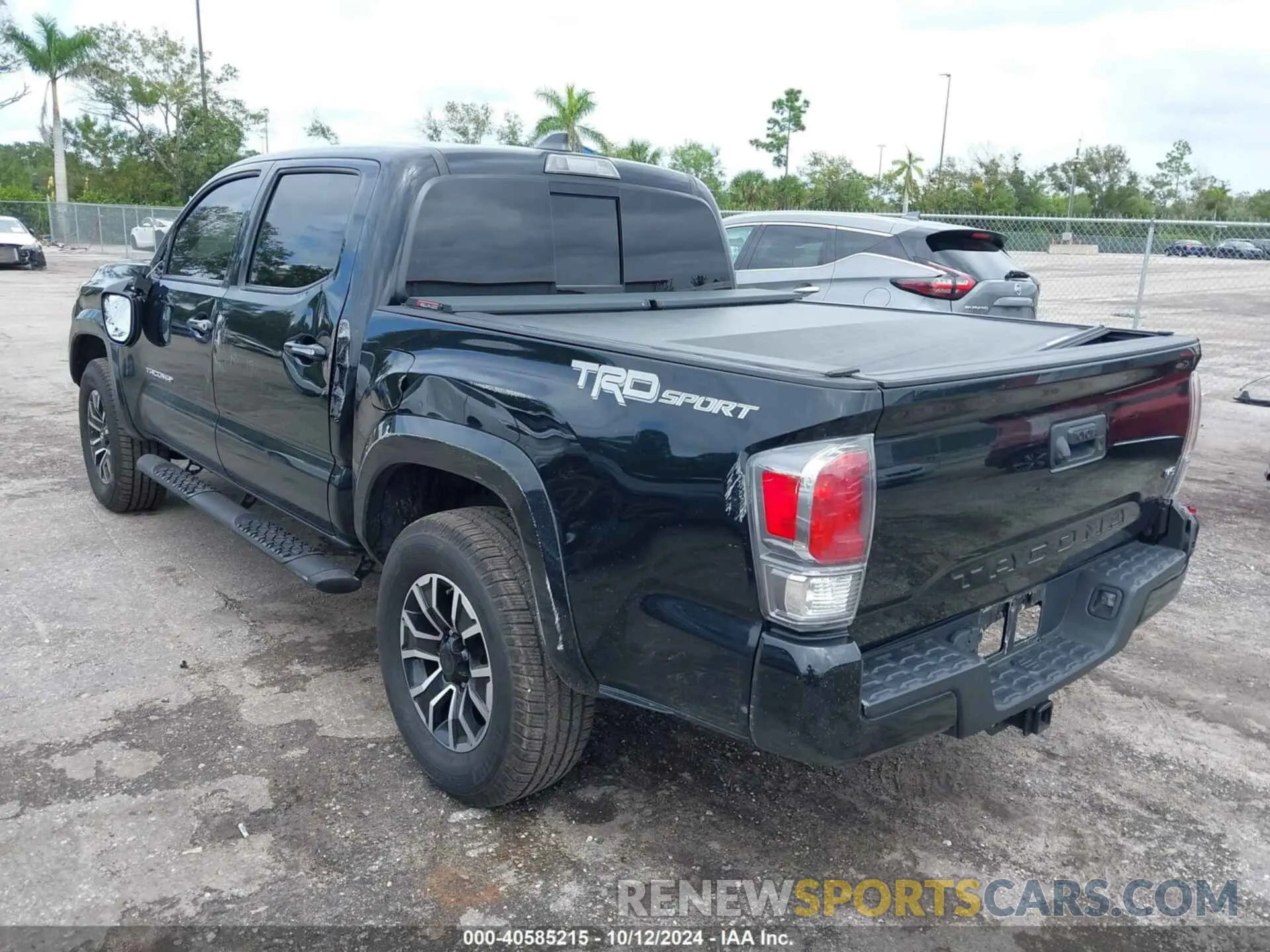 3 Photograph of a damaged car 3TMAZ5CN3LM128085 TOYOTA TACOMA 2WD 2020