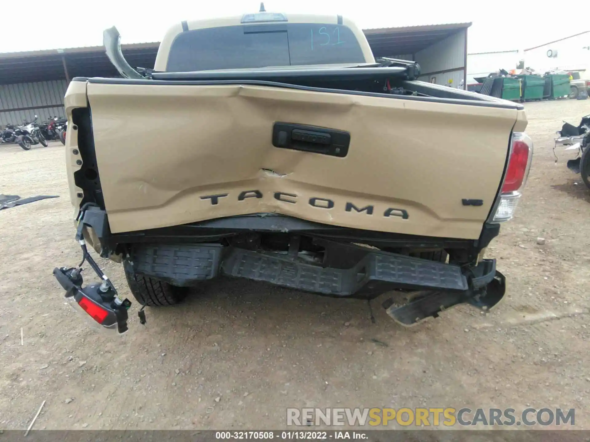 6 Photograph of a damaged car 3TMAZ5CN4LM133036 TOYOTA TACOMA 2WD 2020