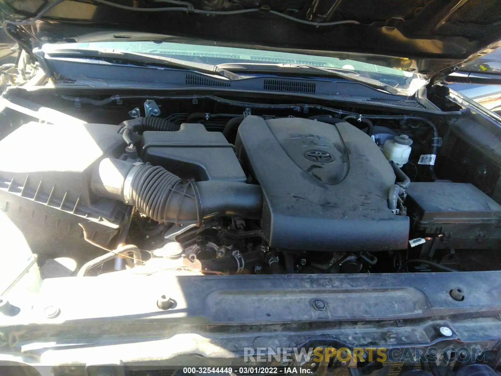 10 Photograph of a damaged car 3TMAZ5CN9LM131640 TOYOTA TACOMA 2WD 2020