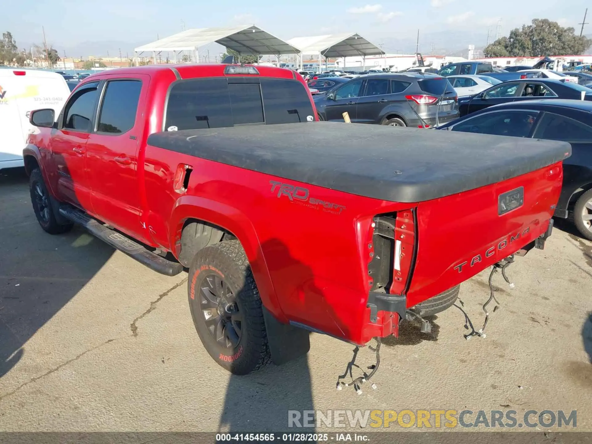3 Photograph of a damaged car 3TMBZ5DN1LM024276 TOYOTA TACOMA 2WD 2020