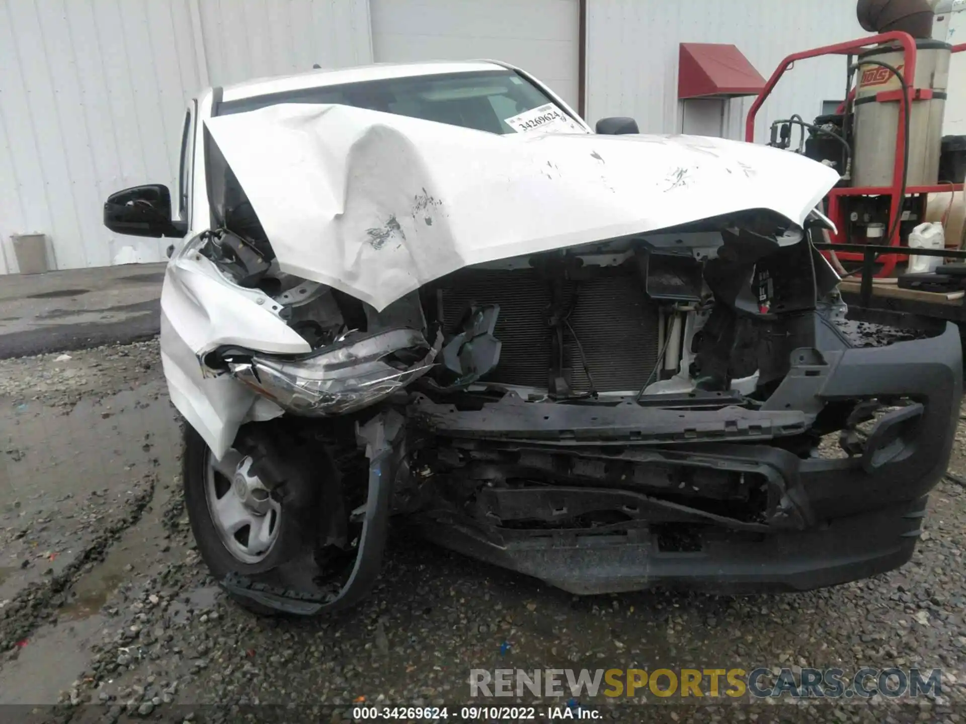 6 Photograph of a damaged car 3TYRX5GN5LT004598 TOYOTA TACOMA 2WD 2020