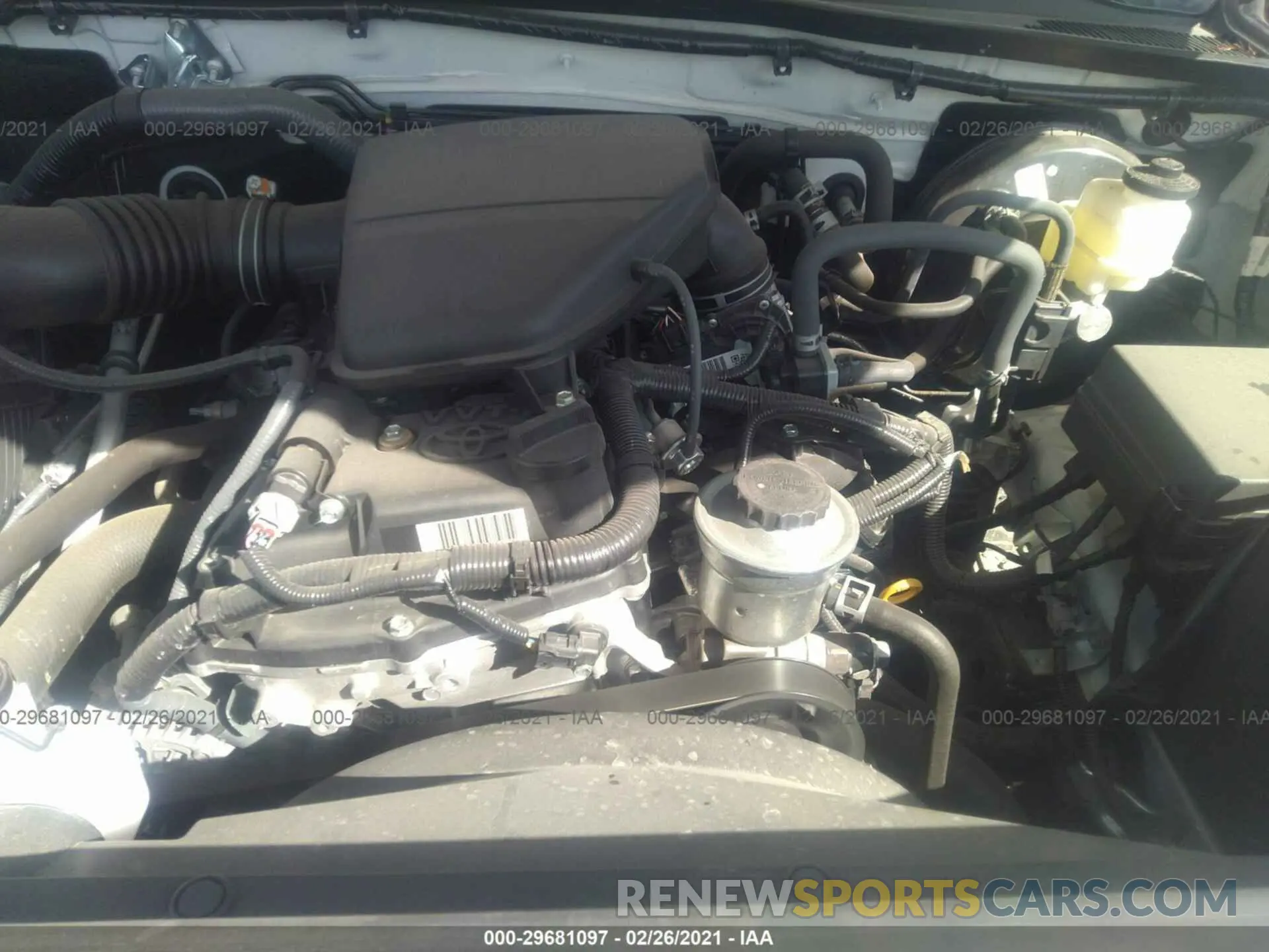 10 Photograph of a damaged car 3TYRX5GN9LT003695 TOYOTA TACOMA 2WD 2020