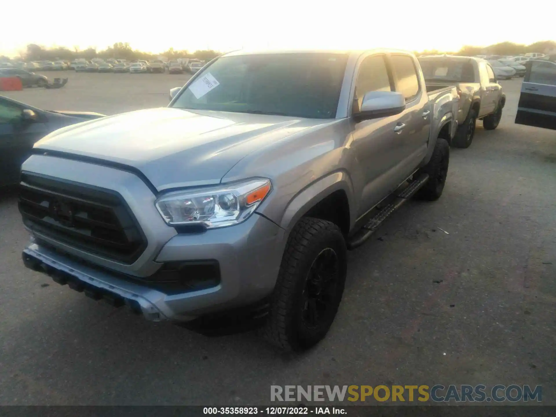 2 Photograph of a damaged car 5TFAX5GN1LX184813 TOYOTA TACOMA 2WD 2020