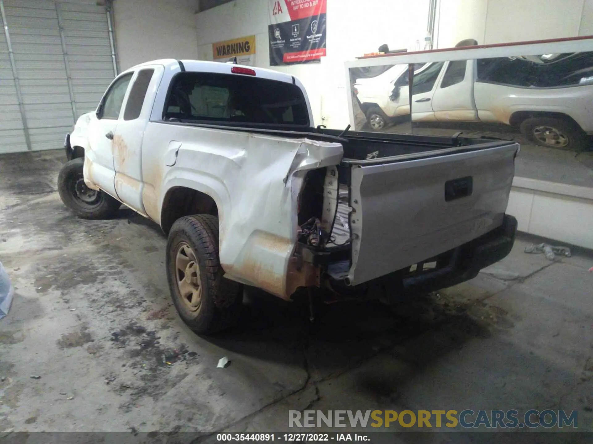 3 Photograph of a damaged car 5TFRX5GNXLX177118 TOYOTA TACOMA 2WD 2020