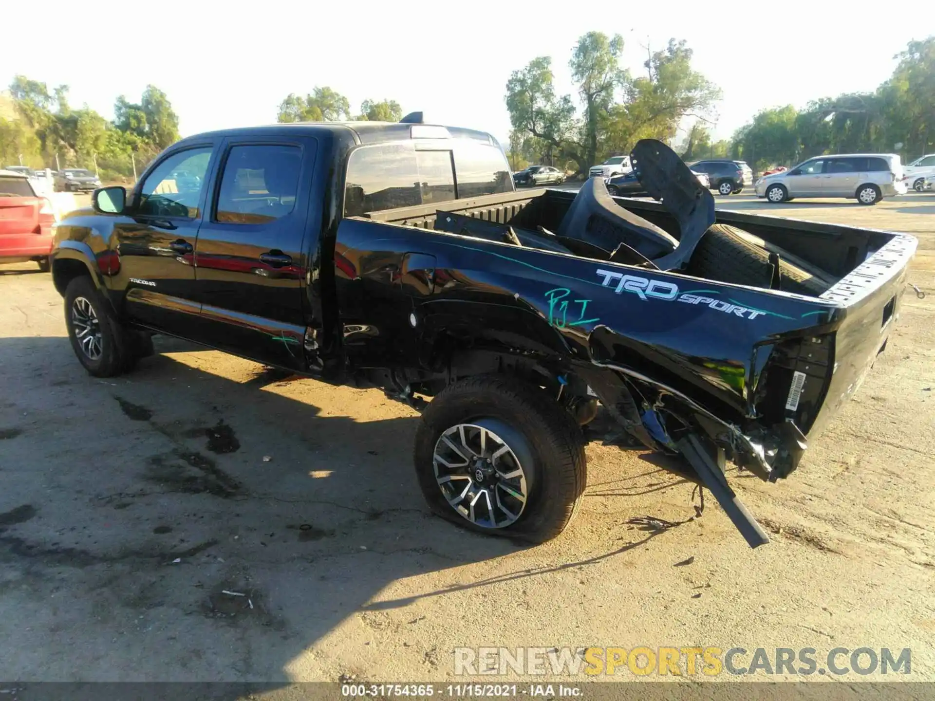 3 Photograph of a damaged car 3TMBZ5DN8MM028374 TOYOTA TACOMA 2WD 2021