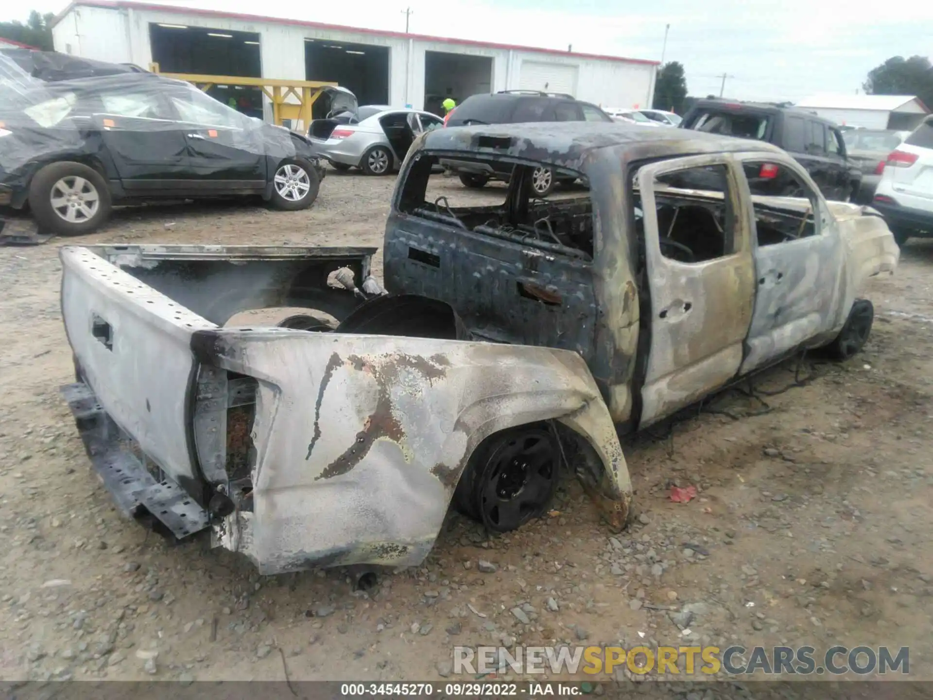 4 Photograph of a damaged car 3TYAX5GN8MT014217 TOYOTA TACOMA 2WD 2021