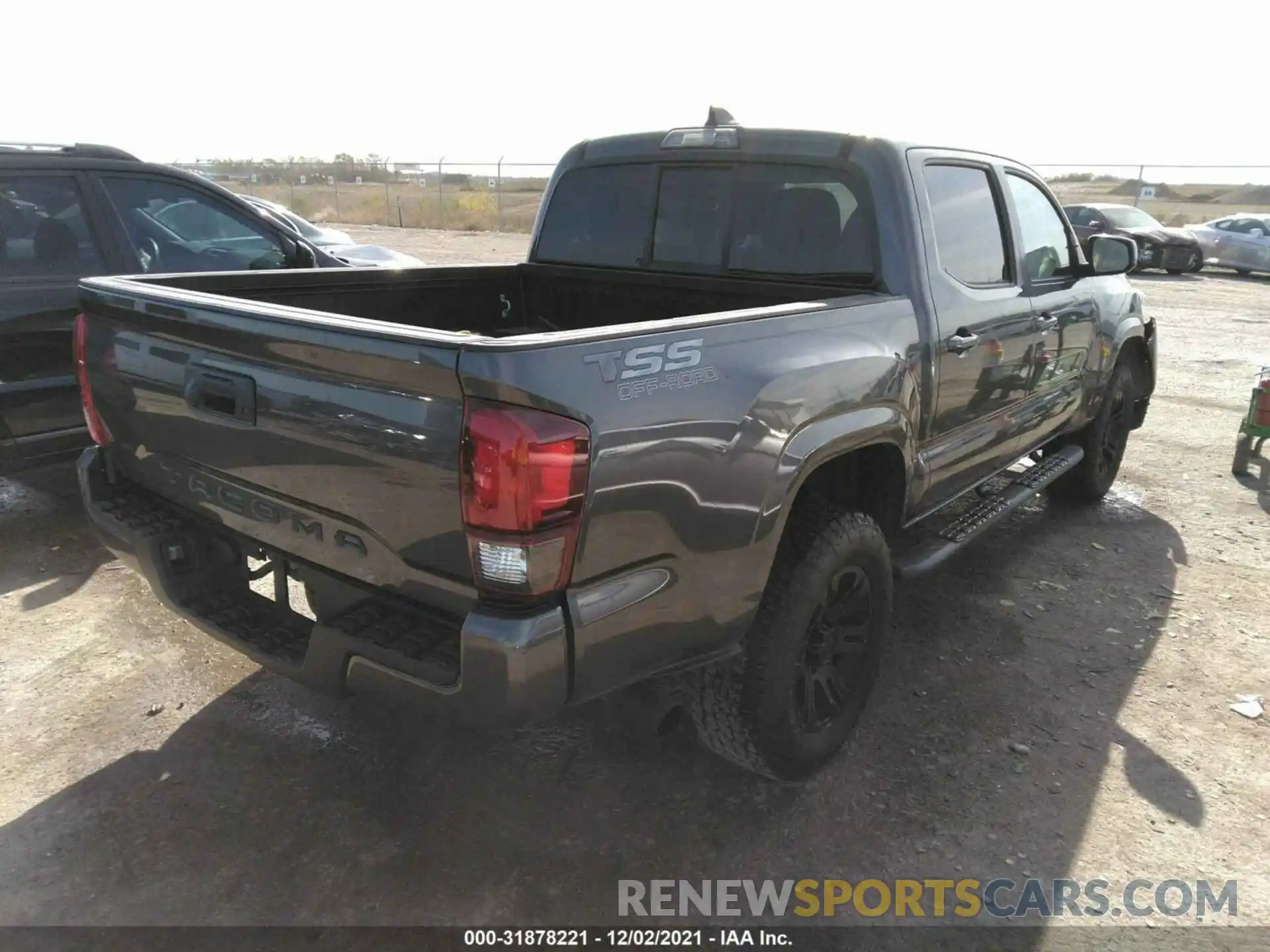 4 Photograph of a damaged car 3TYAX5GN9MT019703 TOYOTA TACOMA 2WD 2021