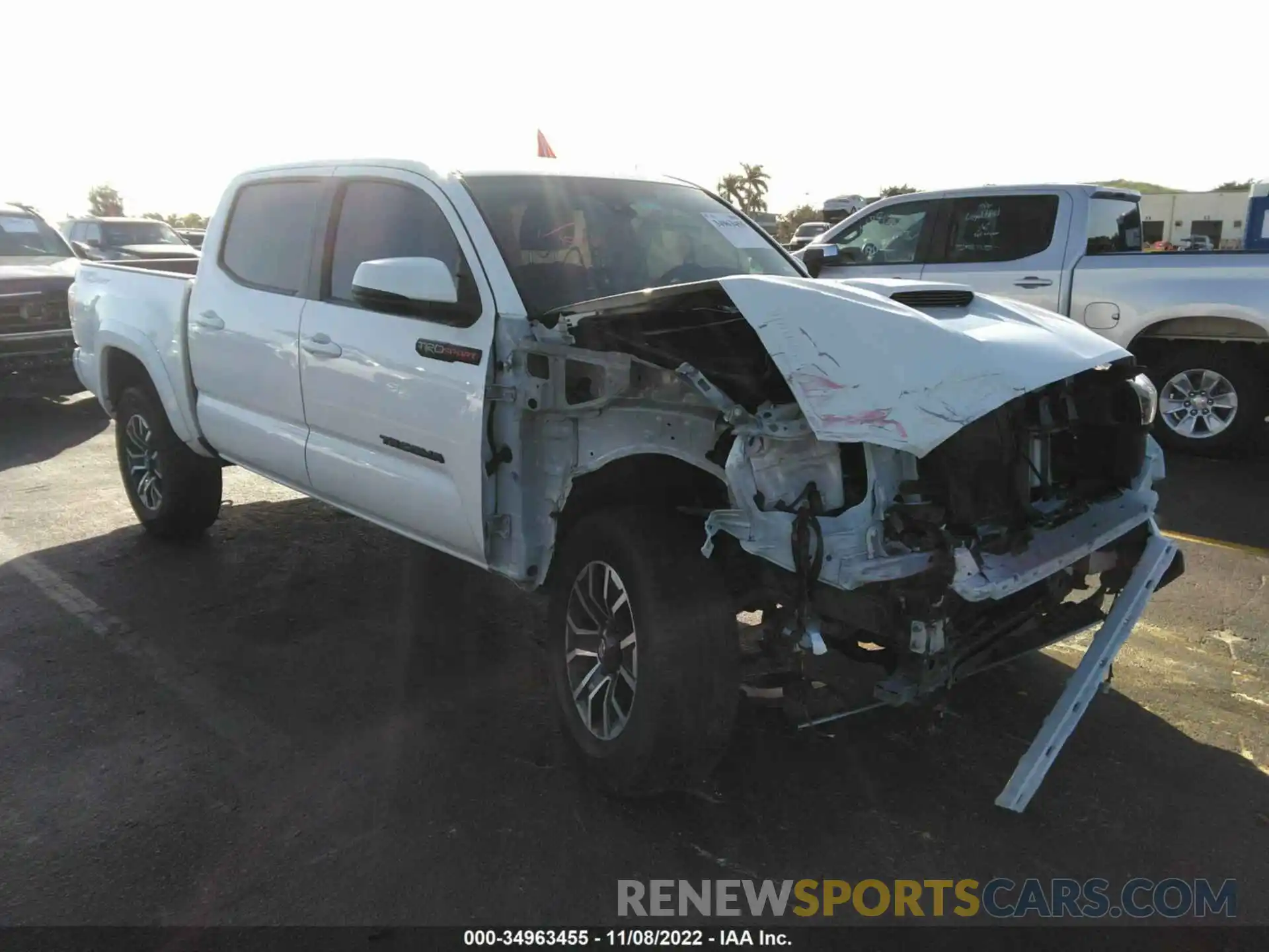 1 Photograph of a damaged car 3TYAZ5CN3MT003965 TOYOTA TACOMA 2WD 2021