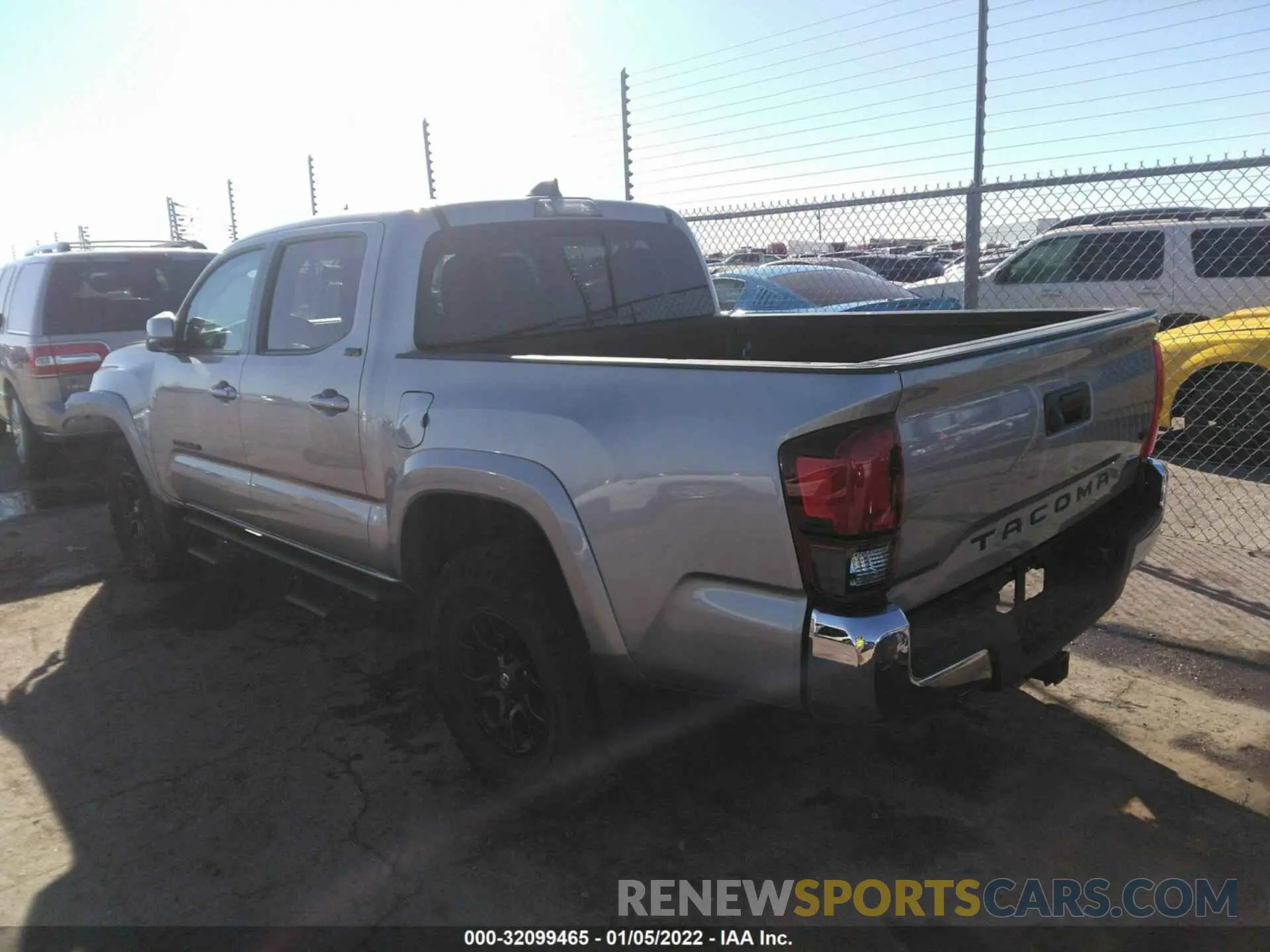 3 Photograph of a damaged car 5TFAZ5CN0MX095820 TOYOTA TACOMA 2WD 2021