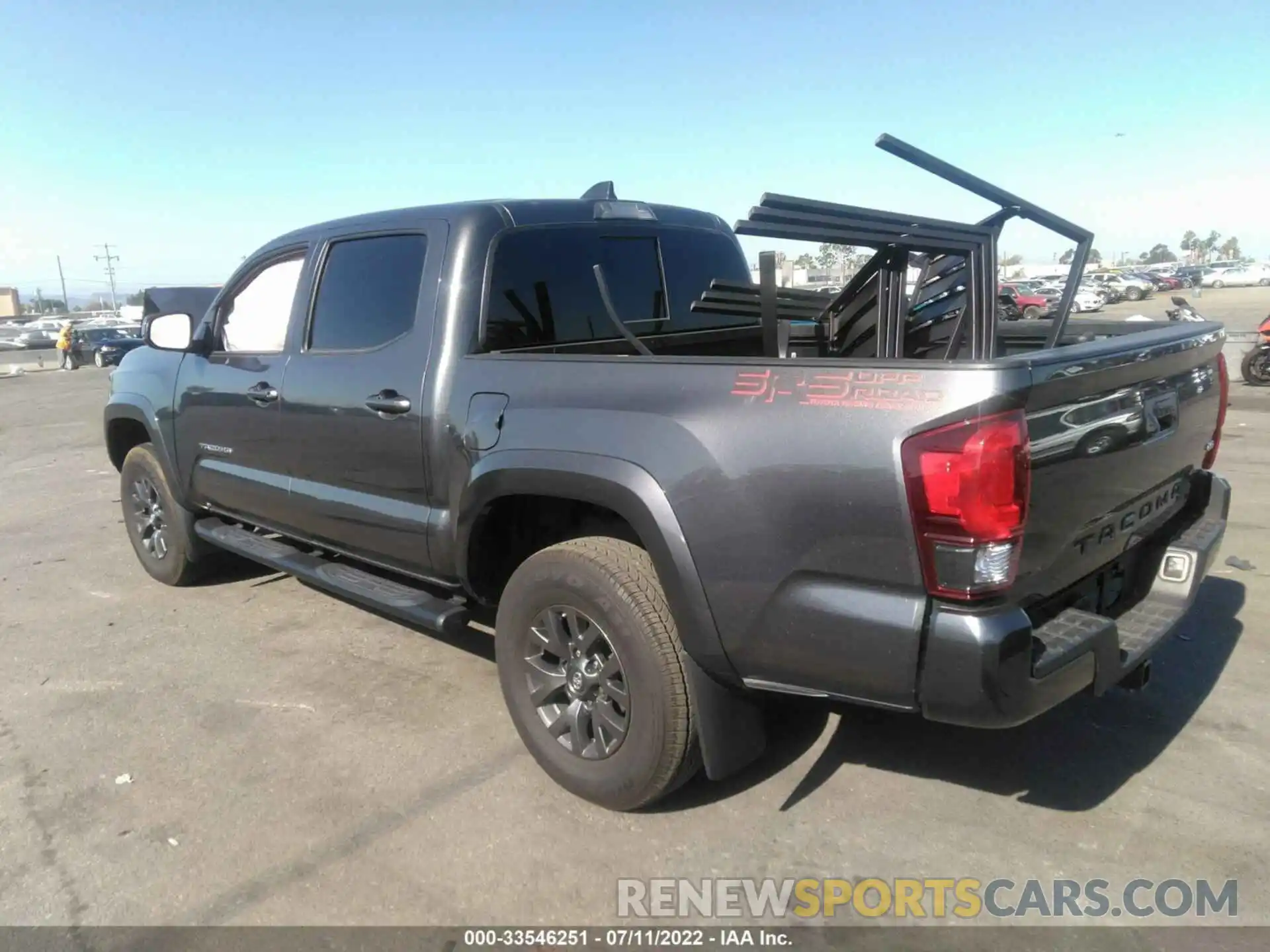 3 Photograph of a damaged car 5TFAZ5CN1MX102127 TOYOTA TACOMA 2WD 2021