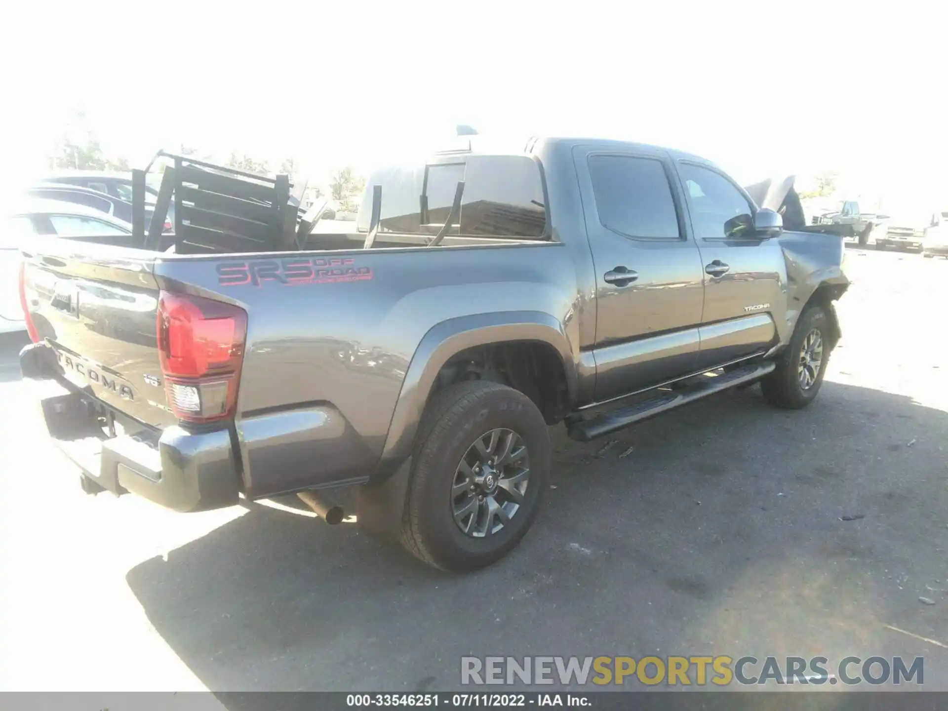 4 Photograph of a damaged car 5TFAZ5CN1MX102127 TOYOTA TACOMA 2WD 2021