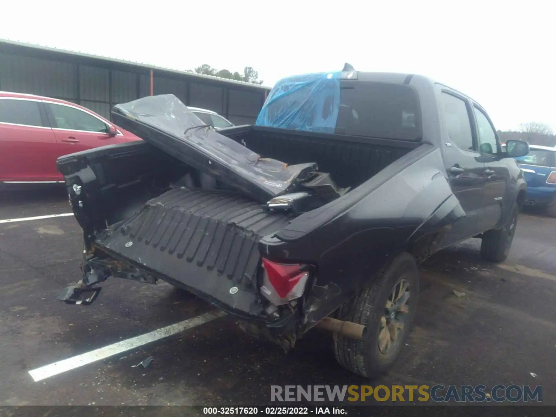 6 Photograph of a damaged car 5TFAZ5CN1MX102757 TOYOTA TACOMA 2WD 2021