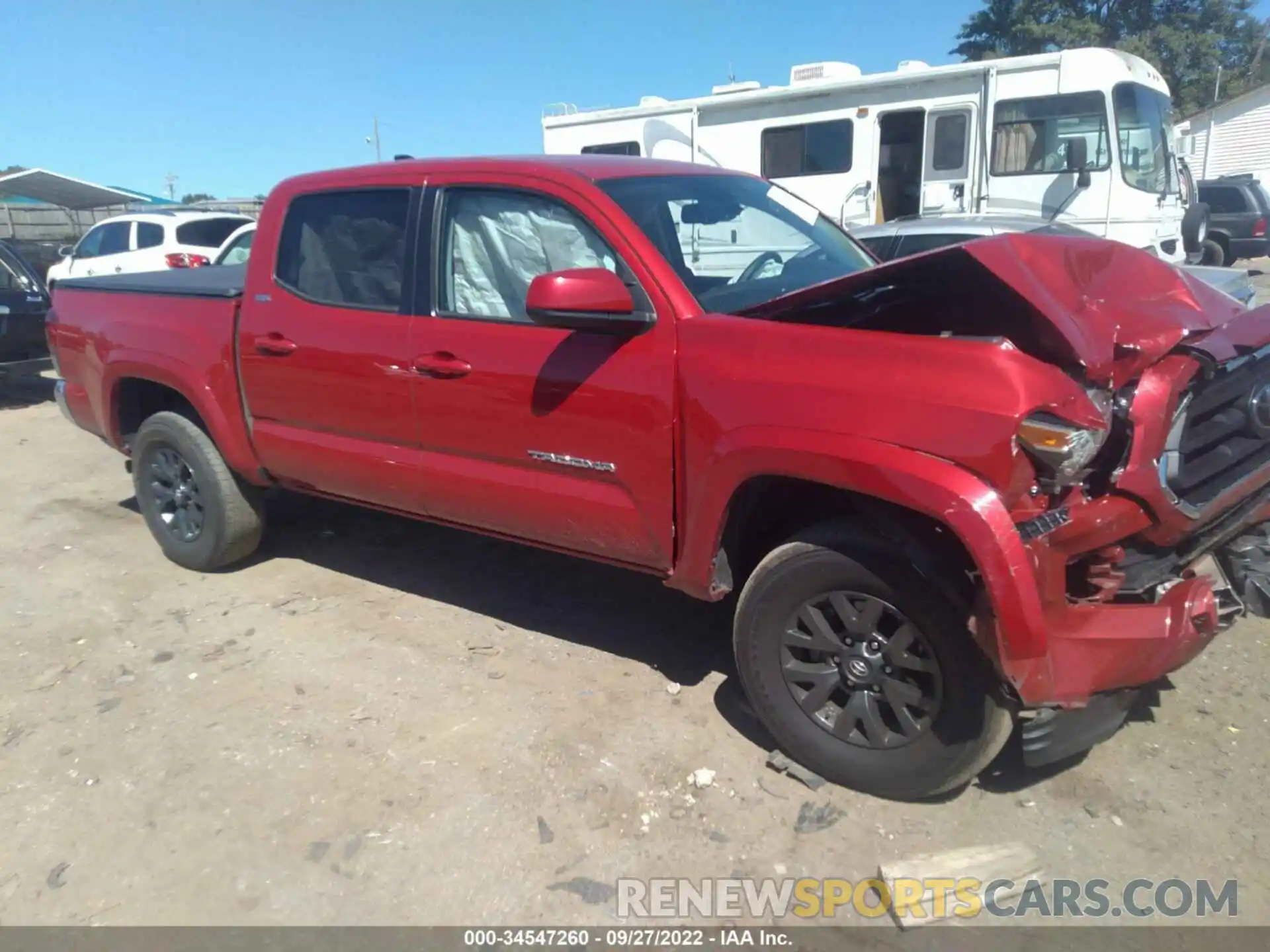 1 Photograph of a damaged car 5TFAZ5CN2MX095608 TOYOTA TACOMA 2WD 2021