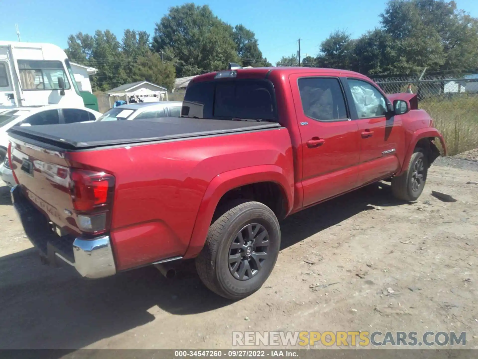 4 Photograph of a damaged car 5TFAZ5CN2MX095608 TOYOTA TACOMA 2WD 2021