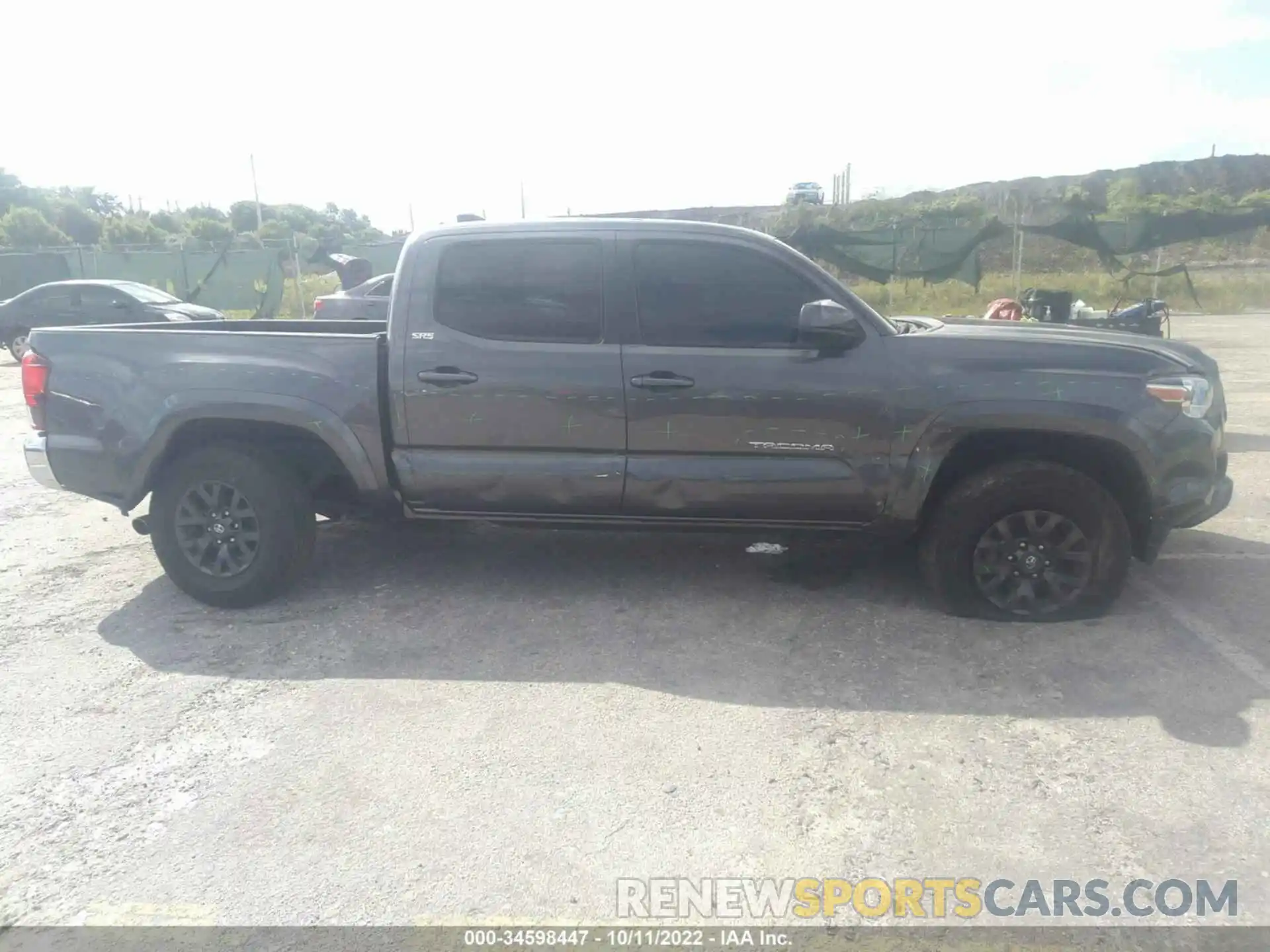 6 Photograph of a damaged car 5TFAZ5CN3MX108267 TOYOTA TACOMA 2WD 2021