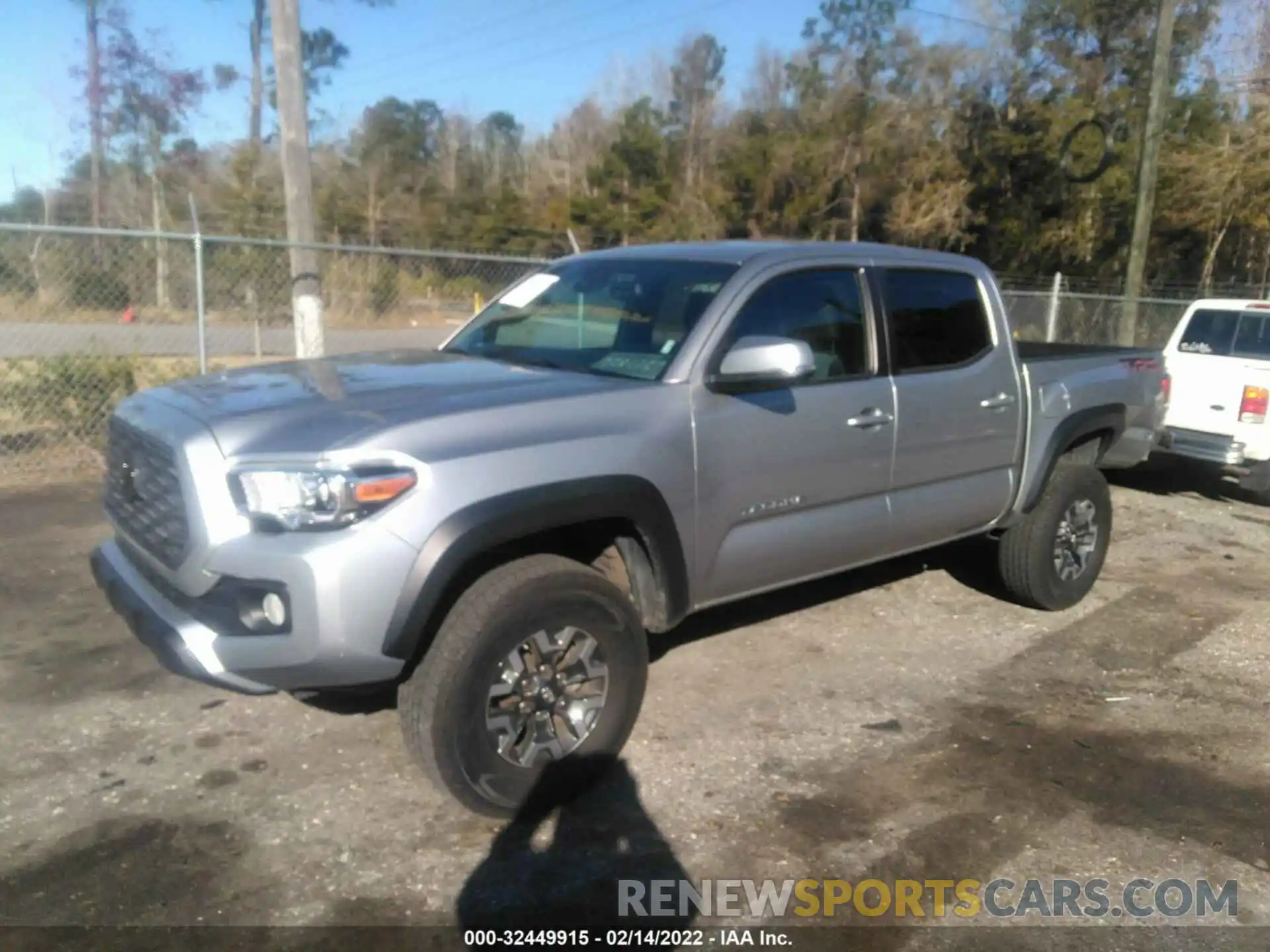 2 Photograph of a damaged car 5TFAZ5CNXMX100876 TOYOTA TACOMA 2WD 2021