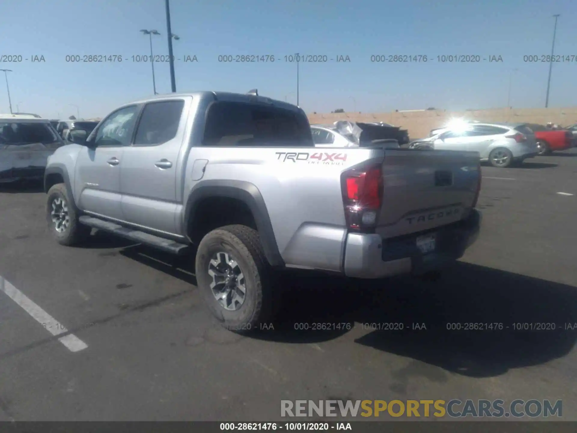 3 Photograph of a damaged car 3TMCZ5AN0KM194975 TOYOTA TACOMA 4WD 2019