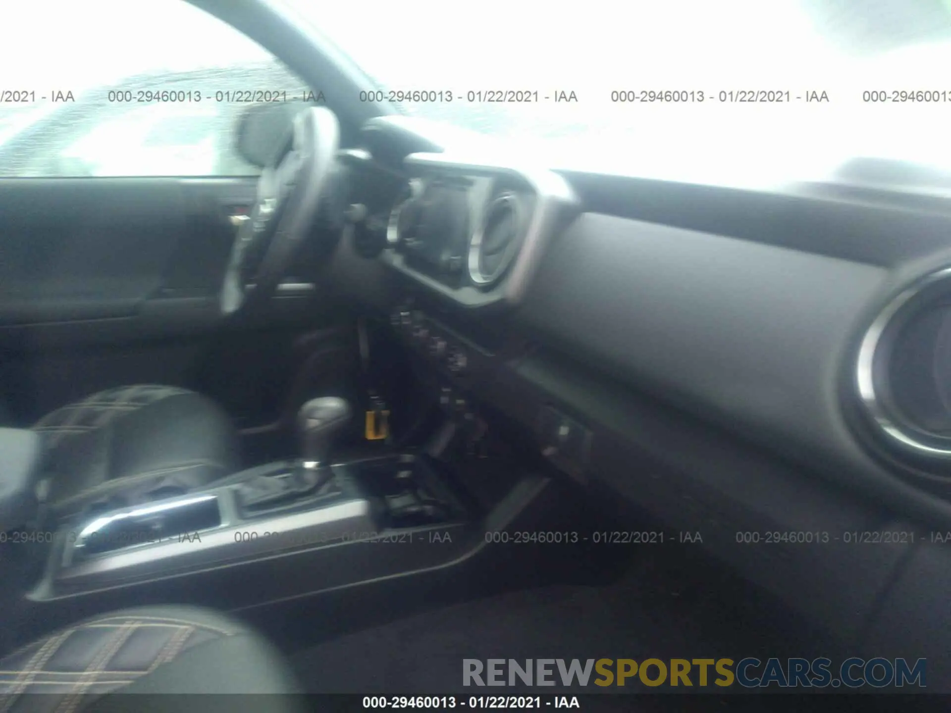 5 Photograph of a damaged car 3TMCZ5AN0KM207658 TOYOTA TACOMA 4WD 2019