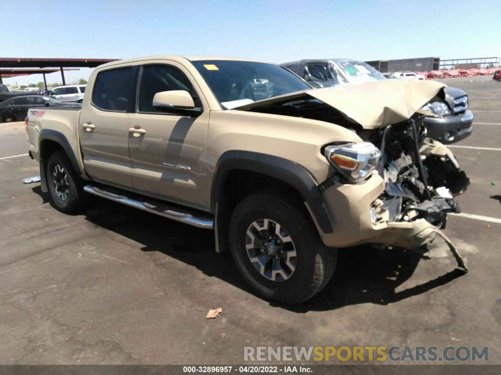 1 Photograph of a damaged car 3TMCZ5AN1KM219804 TOYOTA TACOMA 4WD 2019