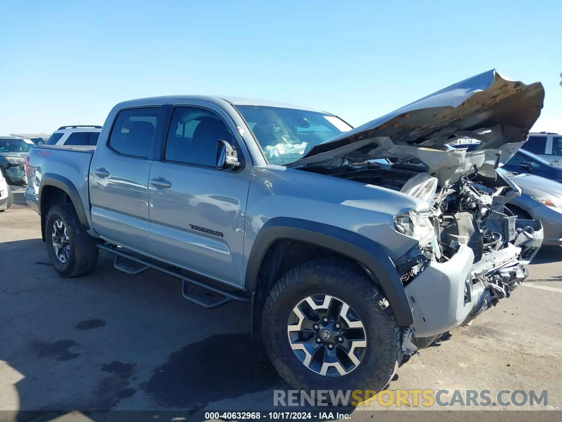 1 Photograph of a damaged car 3TMCZ5AN1KM282546 TOYOTA TACOMA 4WD 2019